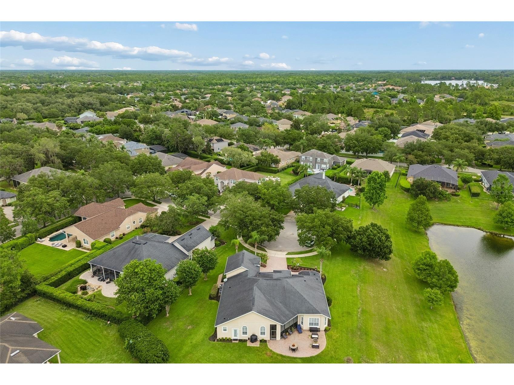 2821 Rustic Oak Place Oviedo FL 32766 - COMMUNITY POND O6410081 image72