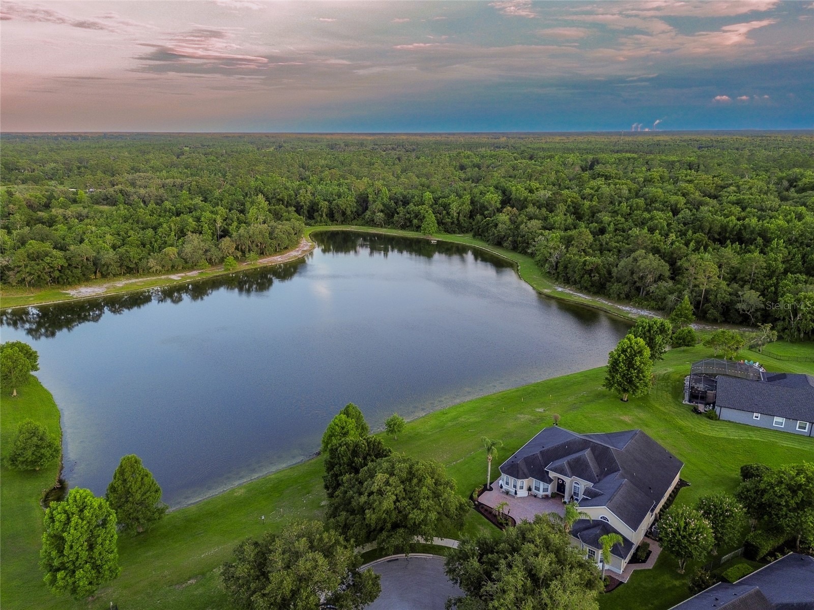 2821 Rustic Oak Place Oviedo FL 32766 - COMMUNITY POND O6410081 image79