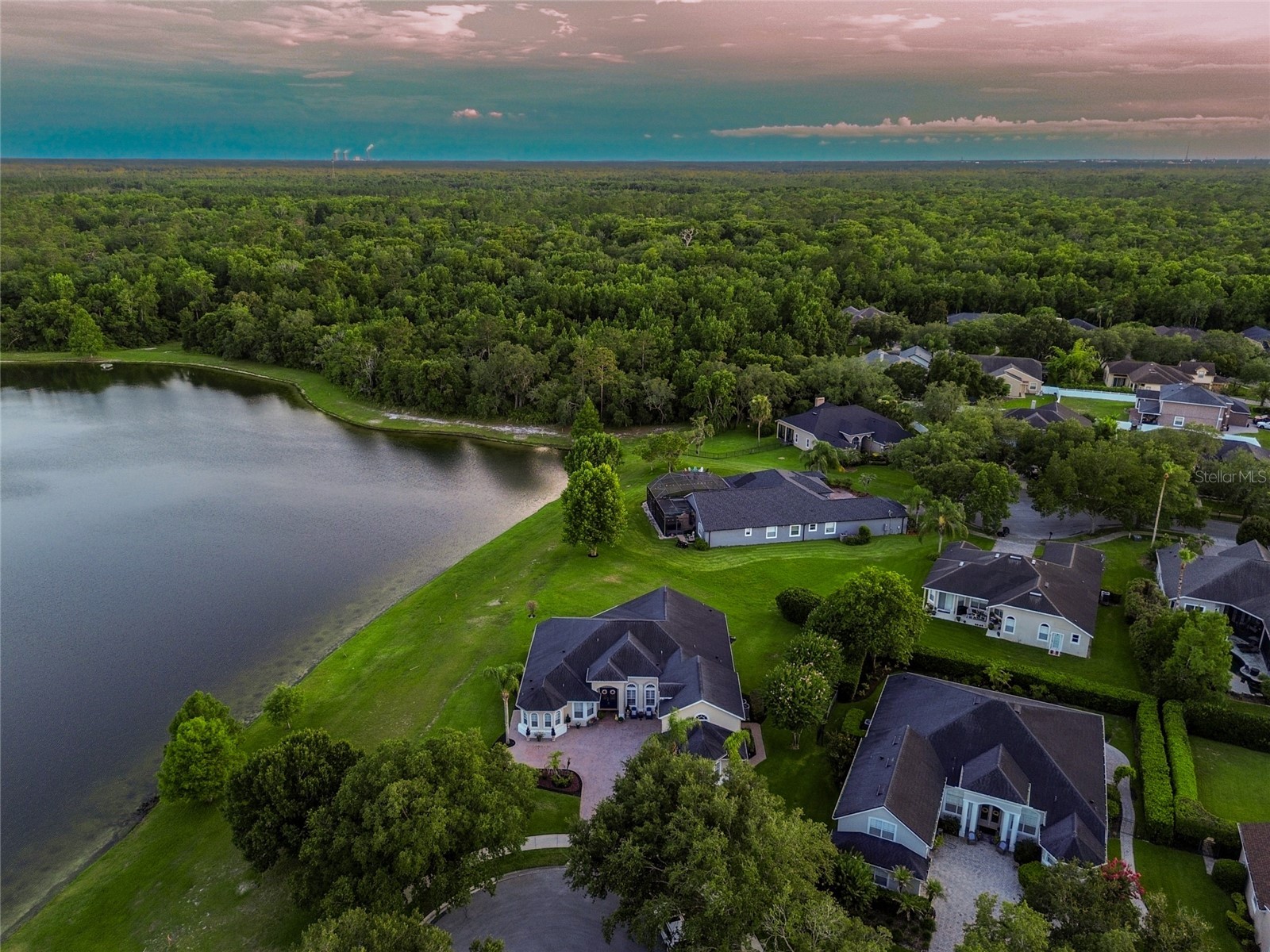 2821 Rustic Oak Place Oviedo FL 32766 - COMMUNITY POND O6410081 image80