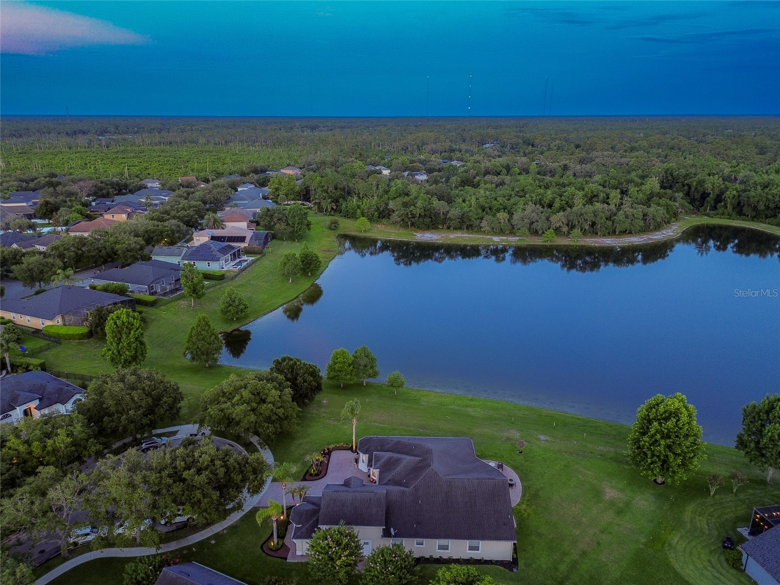 2821 Rustic Oak Place Oviedo FL 32766 - COMMUNITY POND O6410081 image84