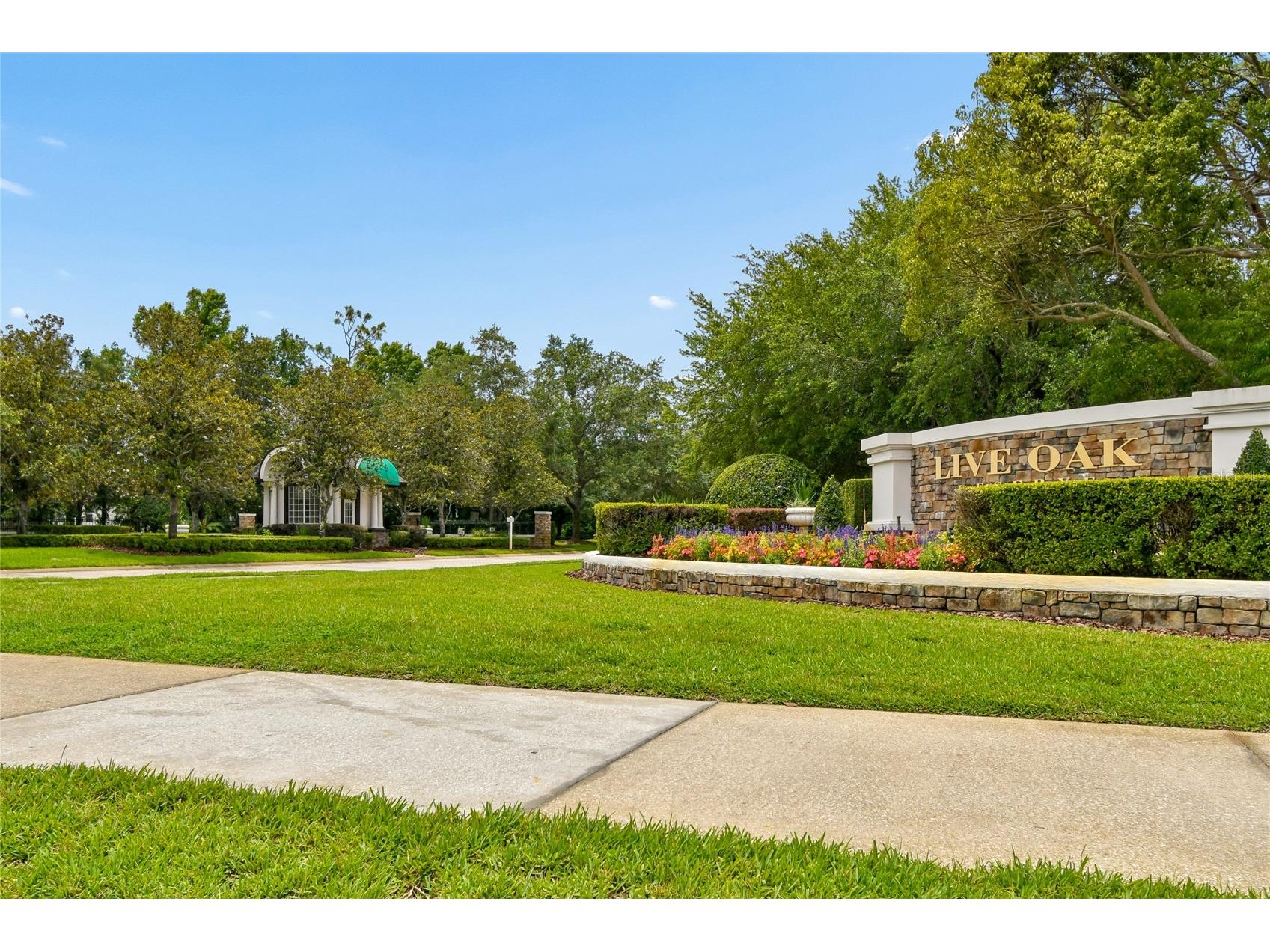2821 Rustic Oak Place Oviedo FL 32766 - COMMUNITY POND O6410081 image89