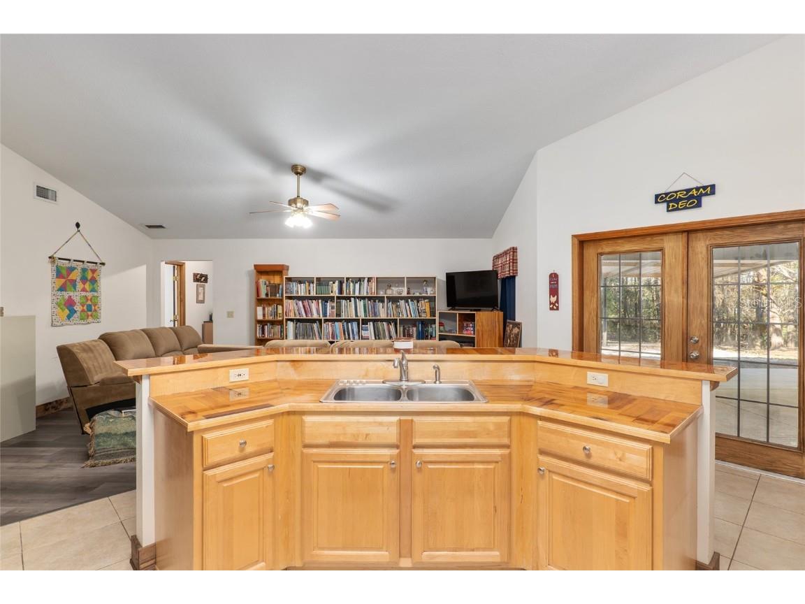 2821 SE 80th Street Ocala FL 34480 OM693692 image17