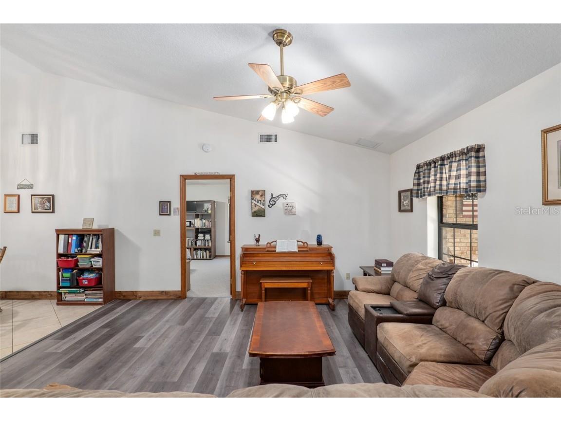 2821 SE 80th Street Ocala FL 34480 OM693692 image39