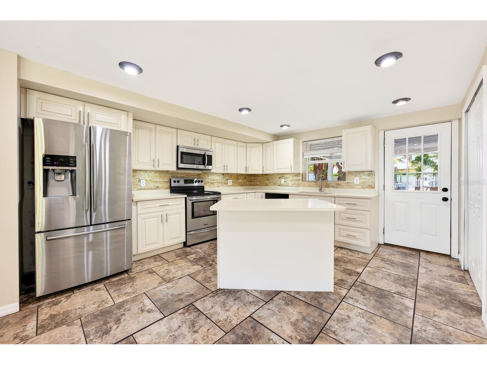 2821 Touraine Avenue Orlando FL 32812 O6407890 image14