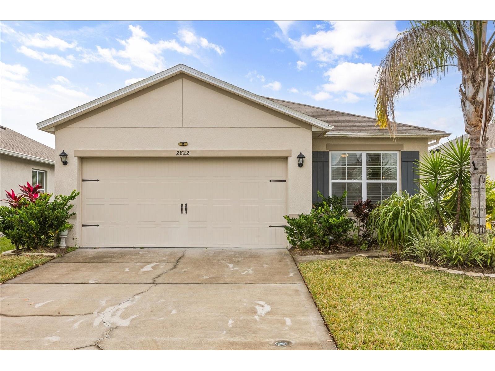 2822 Blue Shores Way New Smyrna Beach FL 32168 V4946431 image1