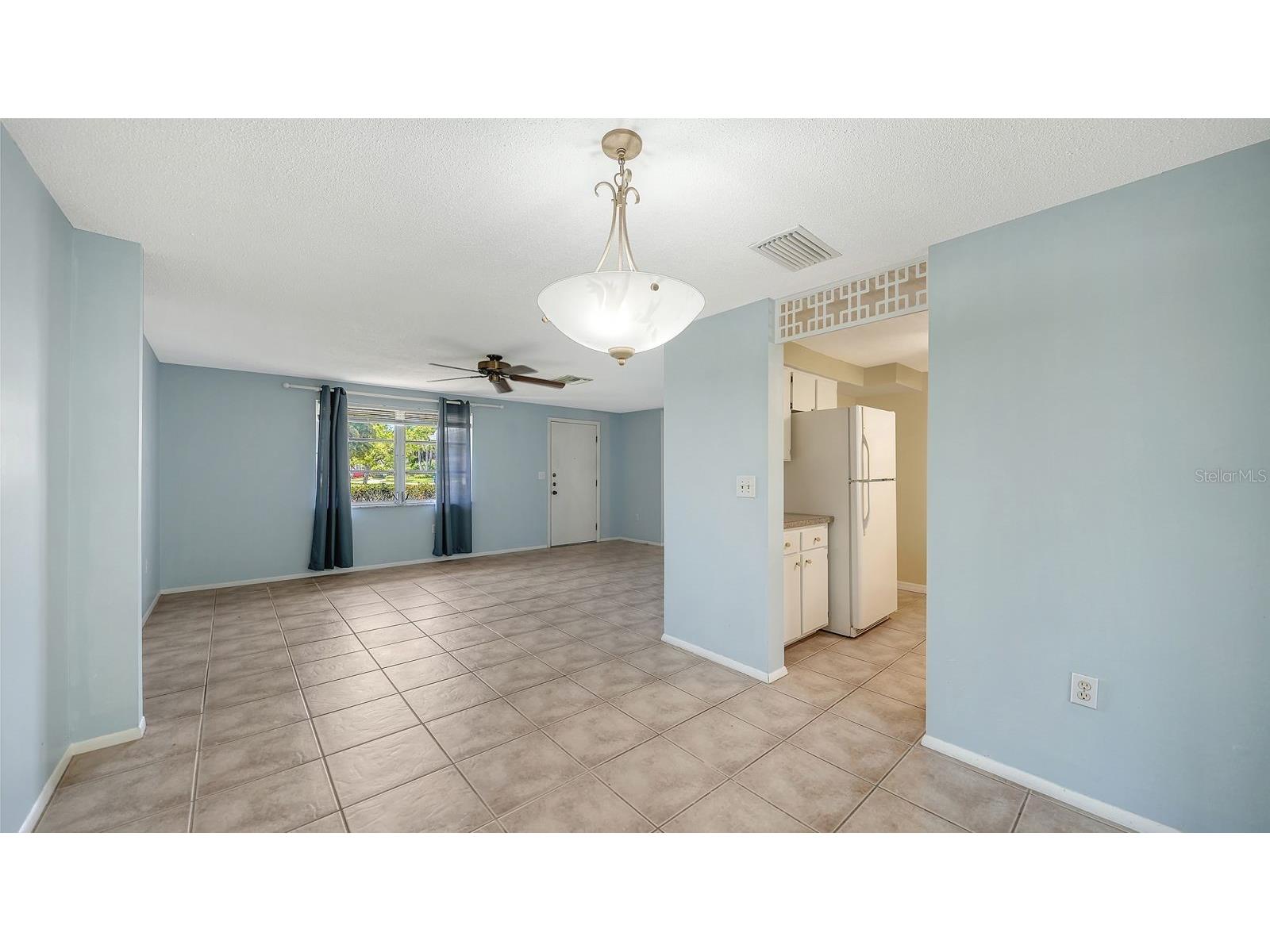 2822 Safe Harbor Circle Sarasota FL 34231 A4694591 image17