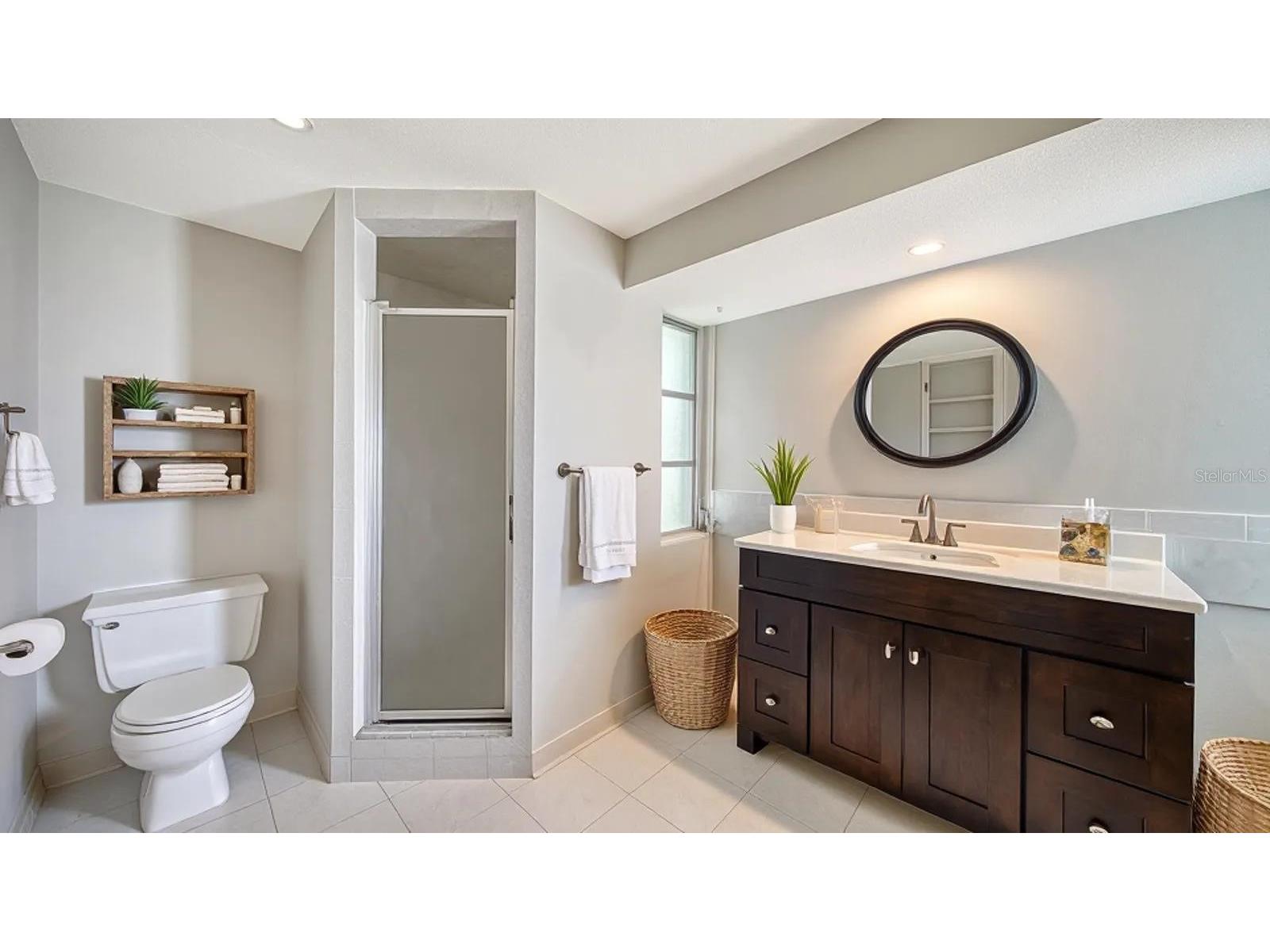 2822 Safe Harbor Circle Sarasota FL 34231 A4694591 image31