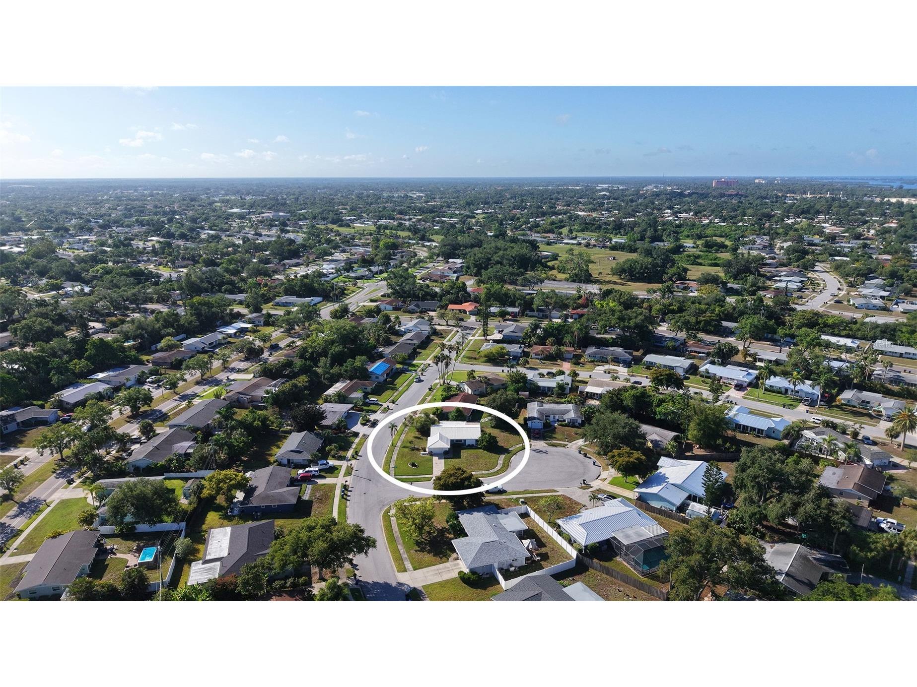 2822 Safe Harbor Circle Sarasota FL 34231 A4694591 image42