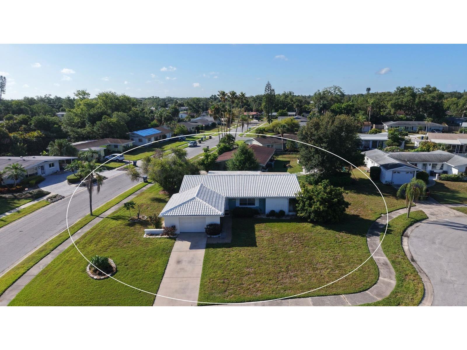 2822 Safe Harbor Circle Sarasota FL 34231 A4694591 image5