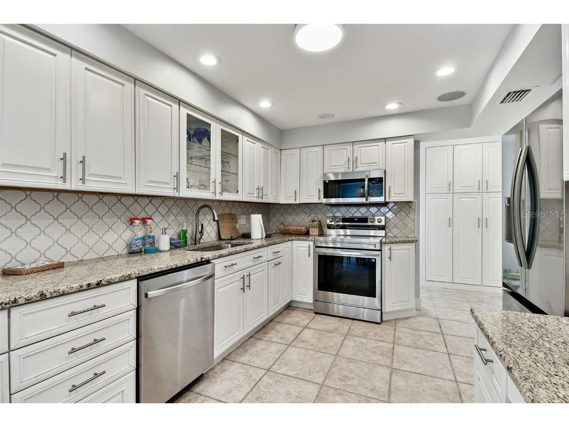 2822 W Vina Del Mar Boulevard Saint Pete Beach FL 33706 U8236654 image56