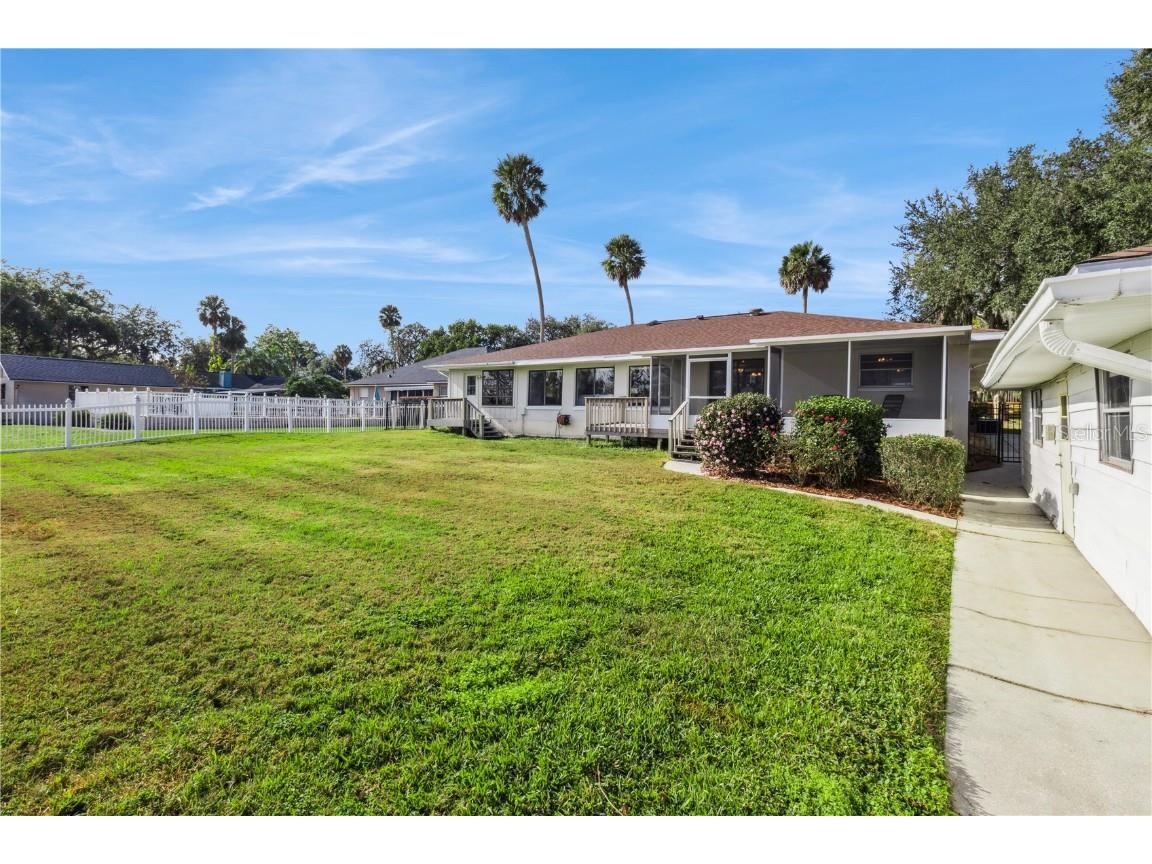 28228 Tammi Drive Tavares FL 32778 - LAKE BEAUCLAIR O6361564 image25