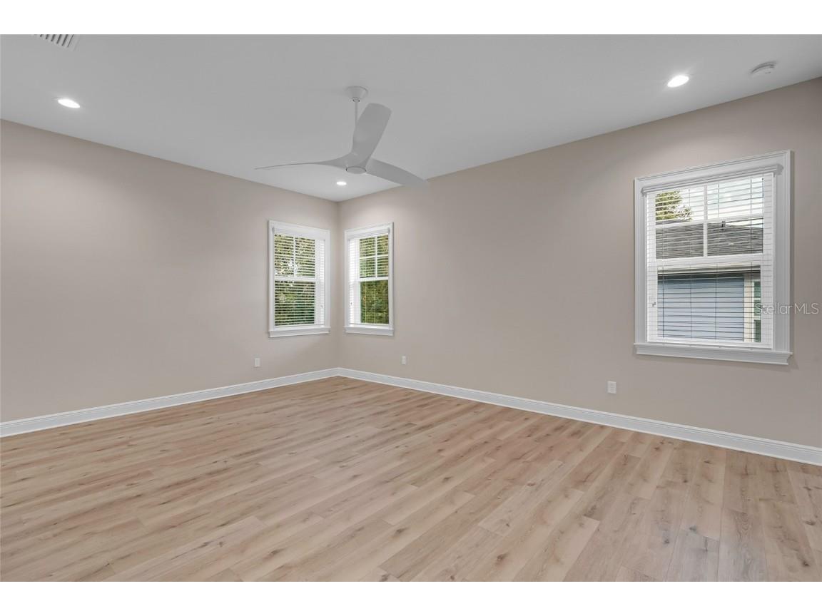 2823 4th Avenue N Saint Petersburg FL 33713 T3527361 image67