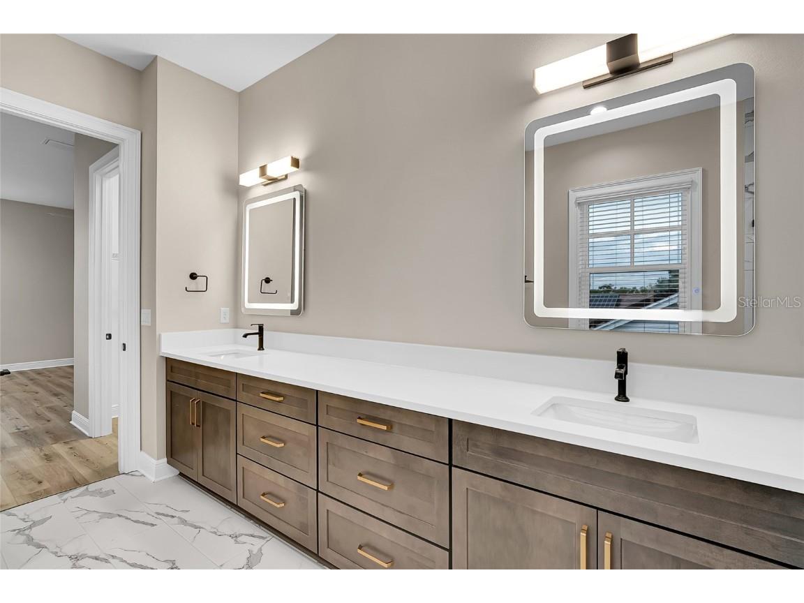 2823 4th Avenue N Saint Petersburg FL 33713 T3527361 image74