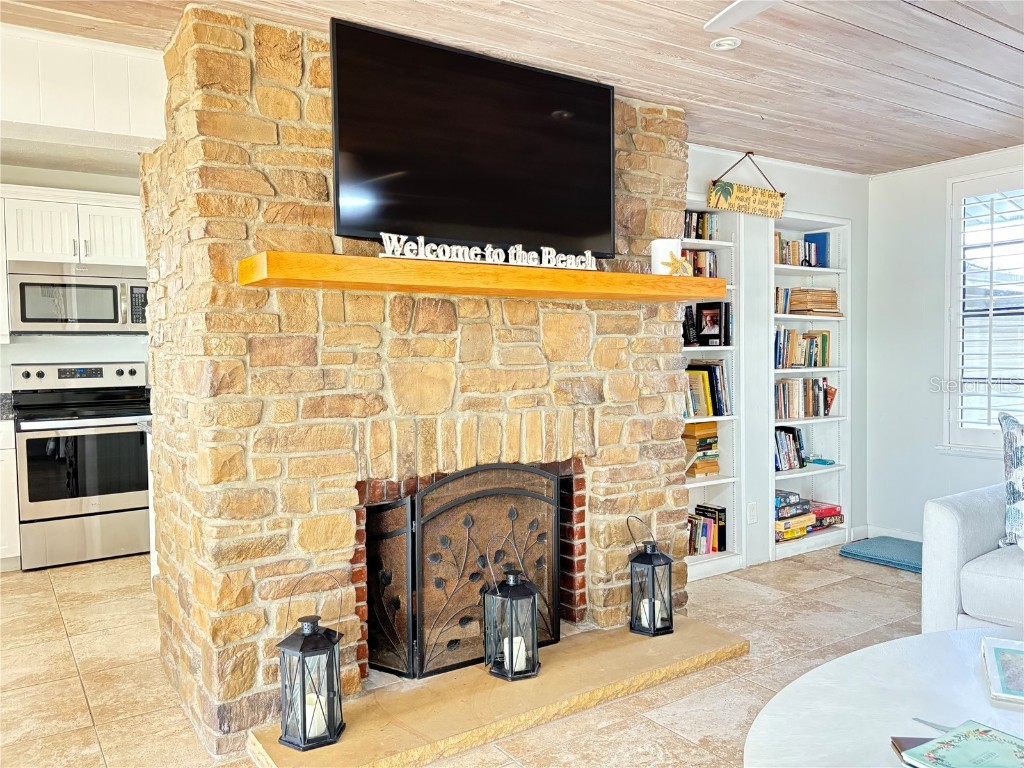 2823 Gulf Of Mexico Drive Longboat Key FL 34228 A4667245 image7