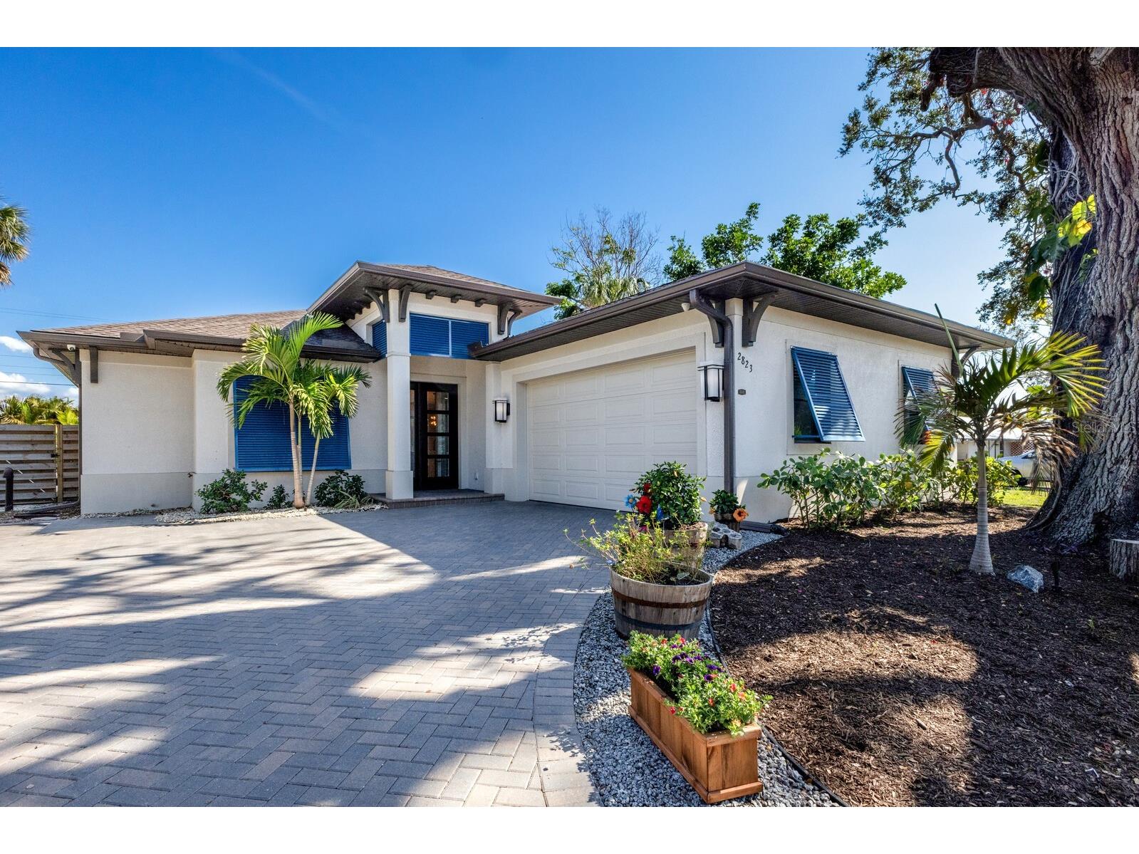 2823 Marshall Drive Sarasota FL 34239 A4690497 image2