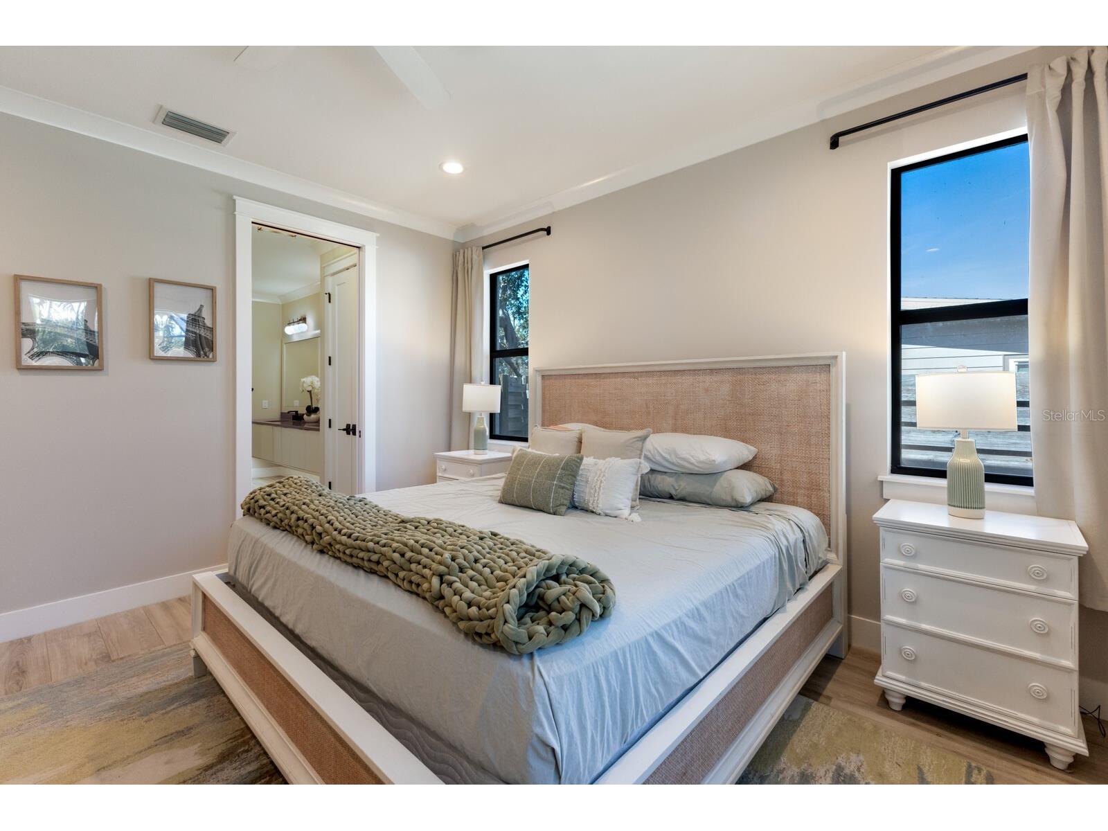 2823 Marshall Drive Sarasota FL 34239 A4690497 image21
