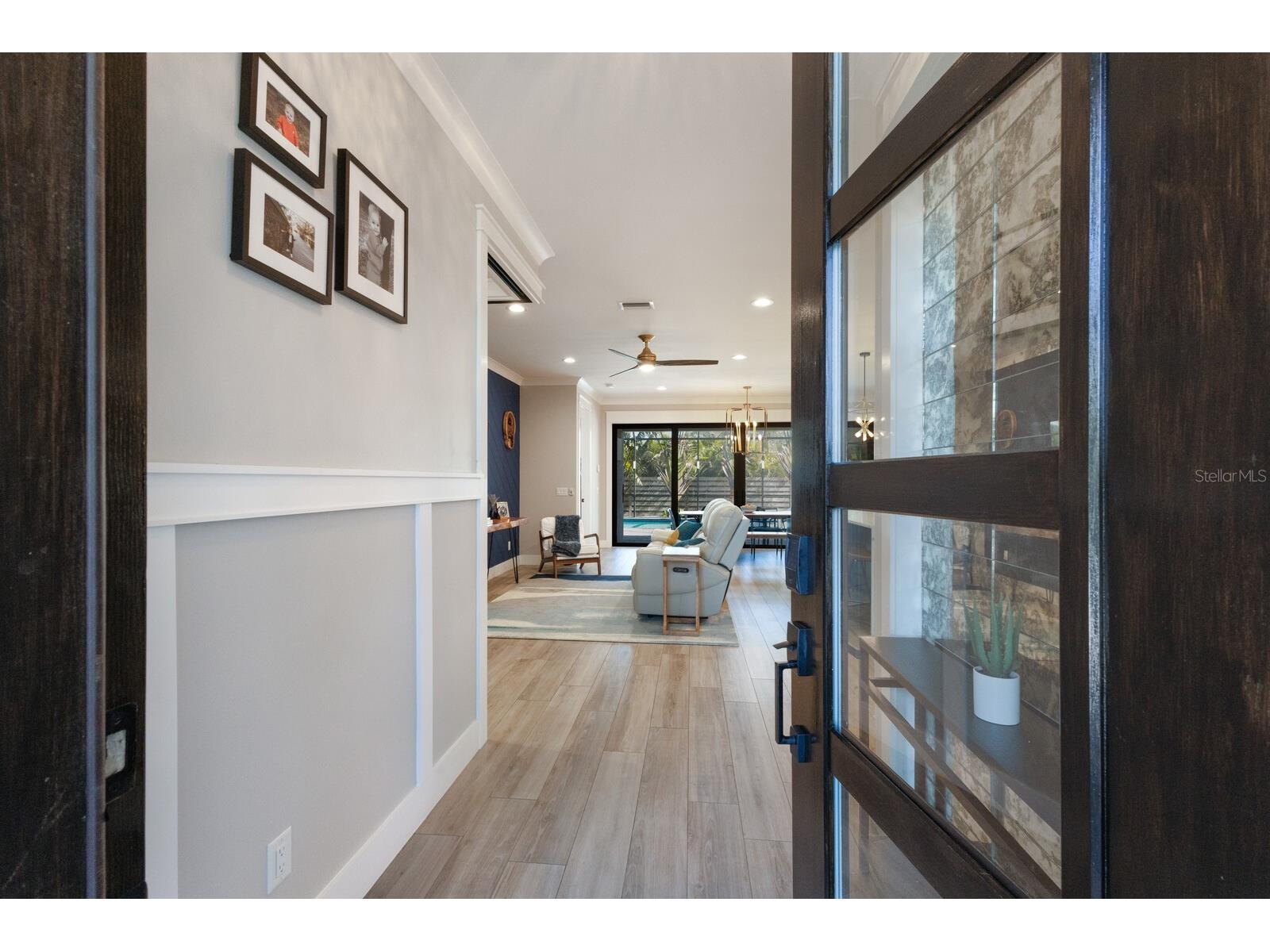 2823 Marshall Drive Sarasota FL 34239 A4690497 image4