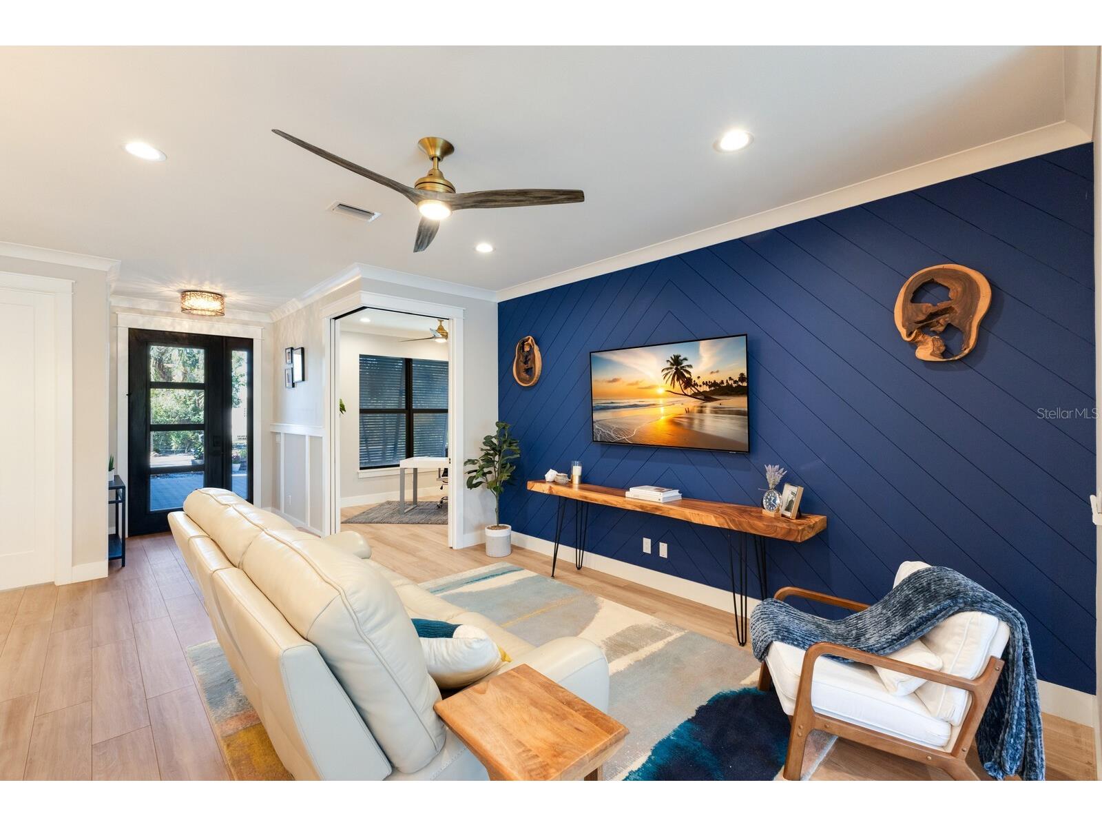 2823 Marshall Drive Sarasota FL 34239 A4690497 image8