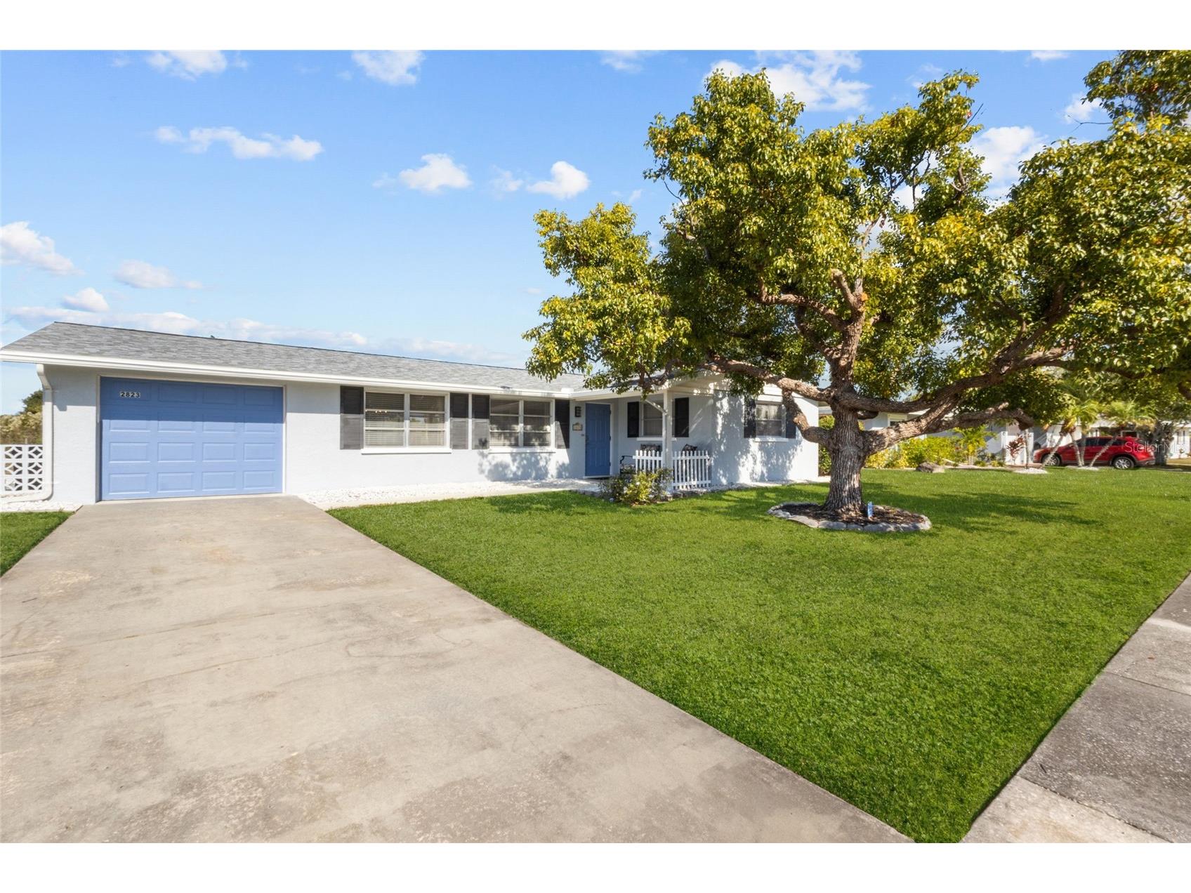 2823 Post Road Sarasota FL 34231 A4671735 image1