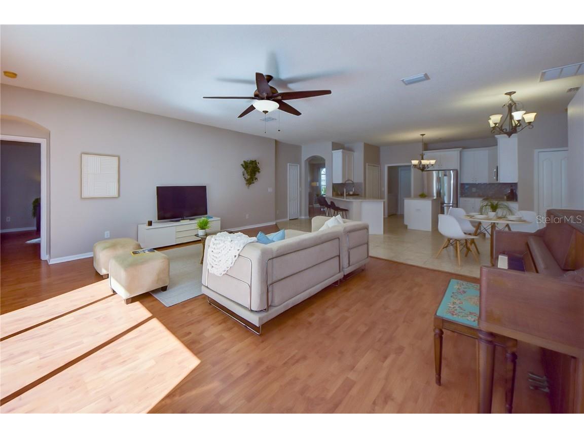 2823 Windcrest Oaks Court Valrico FL 33594 TB8439440 image26