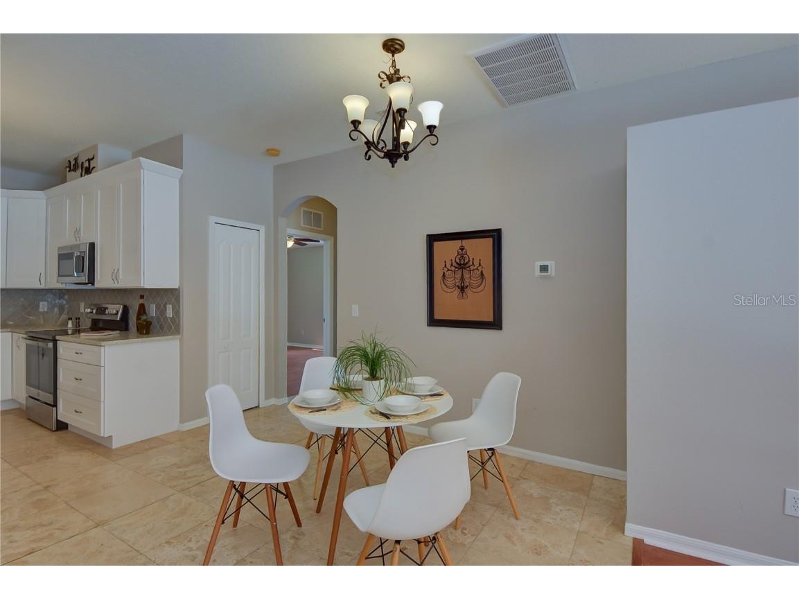 2823 Windcrest Oaks Court Valrico FL 33594 TB8439440 image6