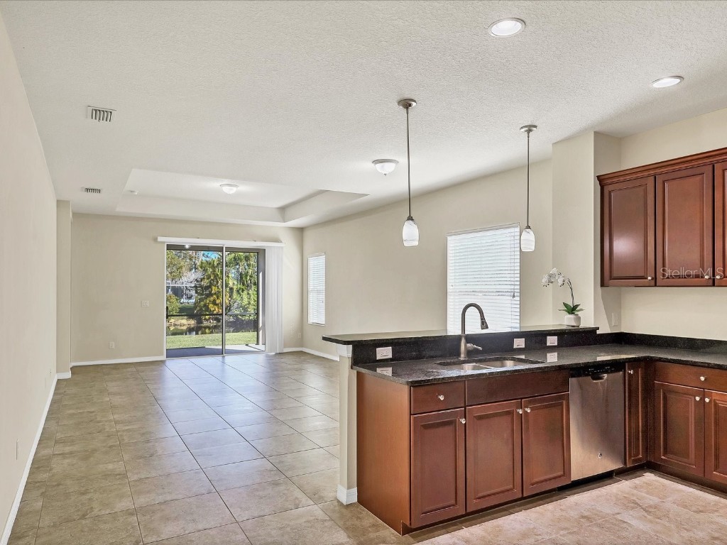 2824 47th Street E Palmetto FL 34221 A4637758 image8