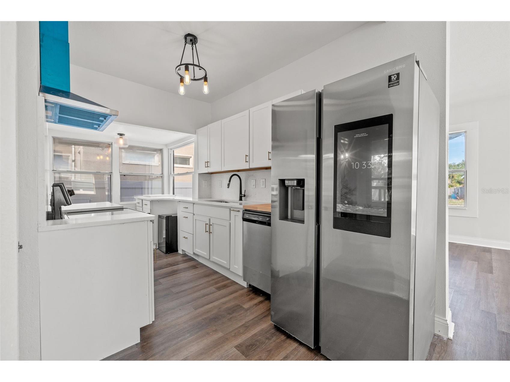 2824 5th Avenue N Saint Petersburg FL 33713 TB8502879 image15