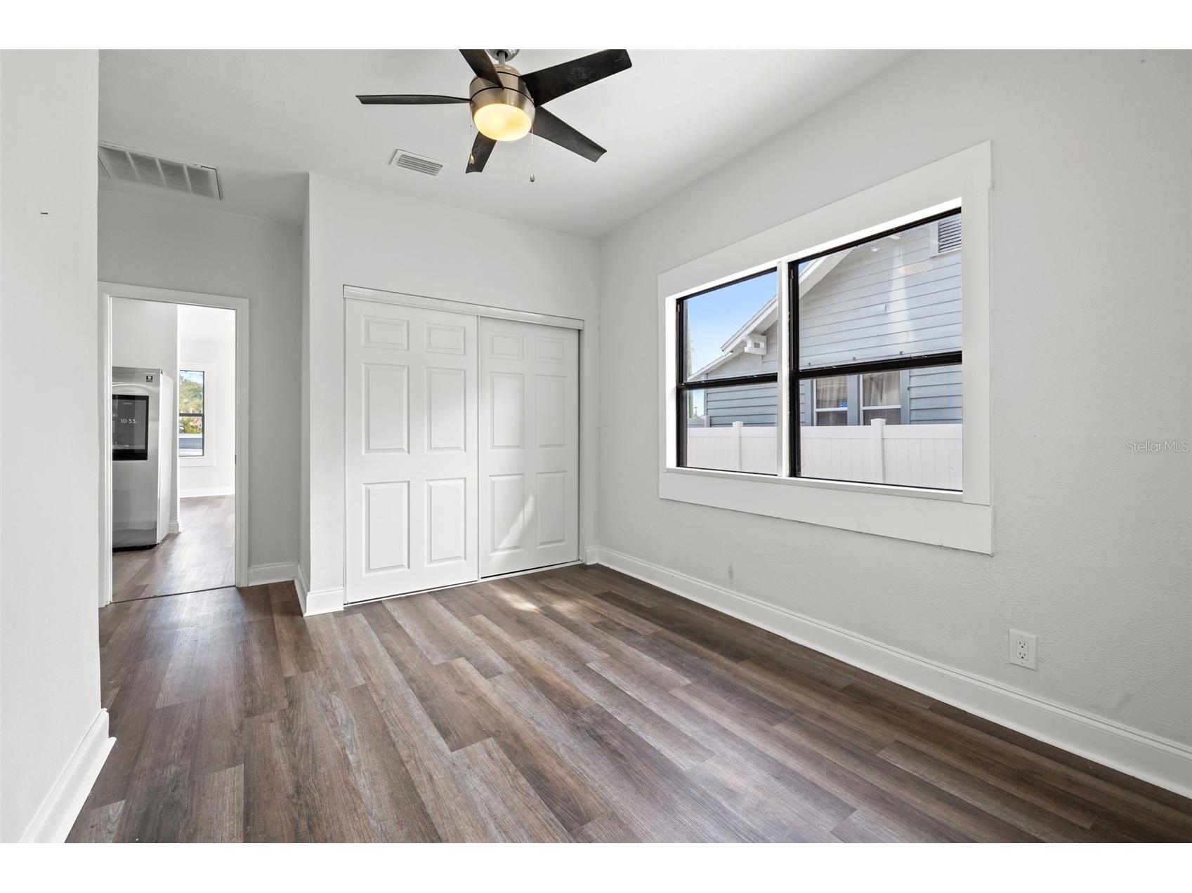 2824 5th Avenue N Saint Petersburg FL 33713 TB8502879 image18