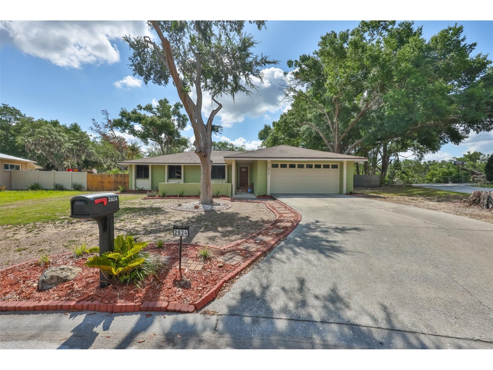 2824 Bellwood Drive Brandon FL 33511 TB8509162 image1