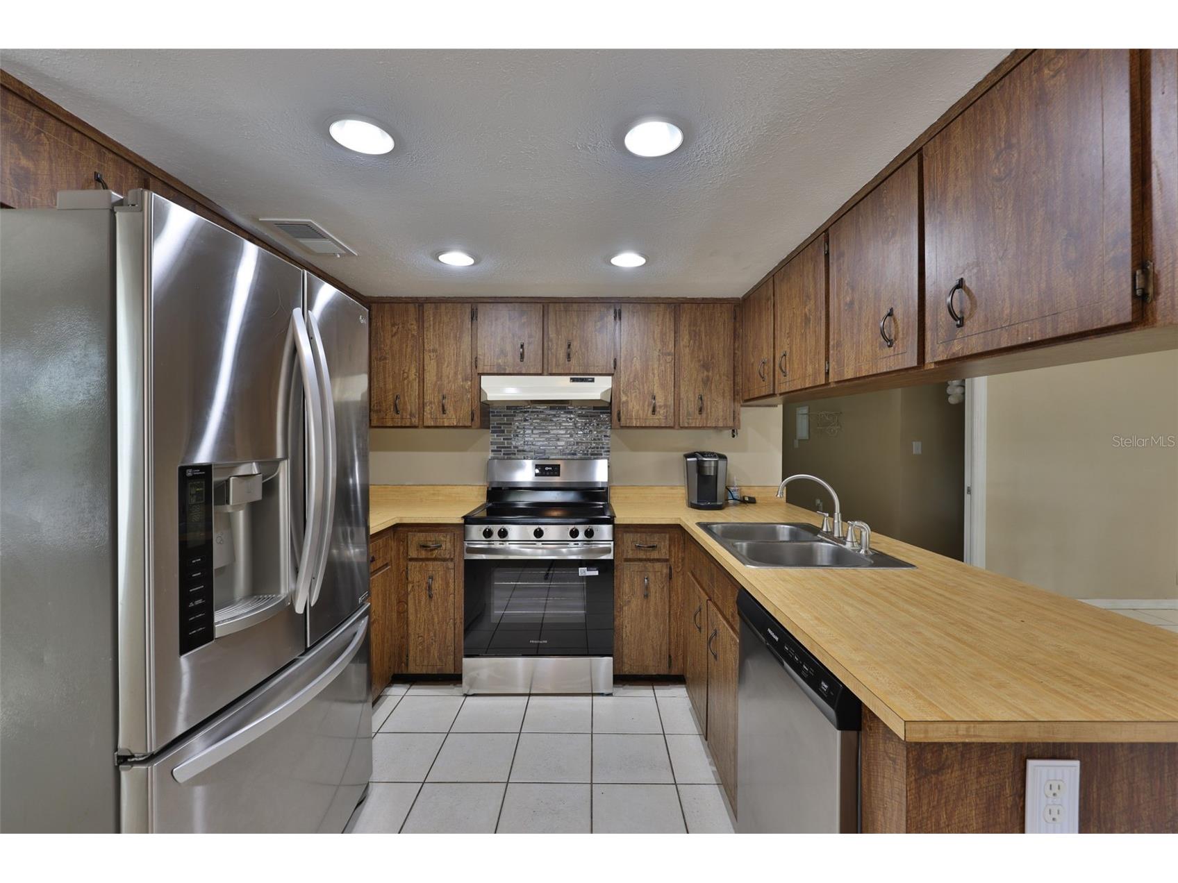 2824 Bellwood Drive Brandon FL 33511 TB8509162 image10