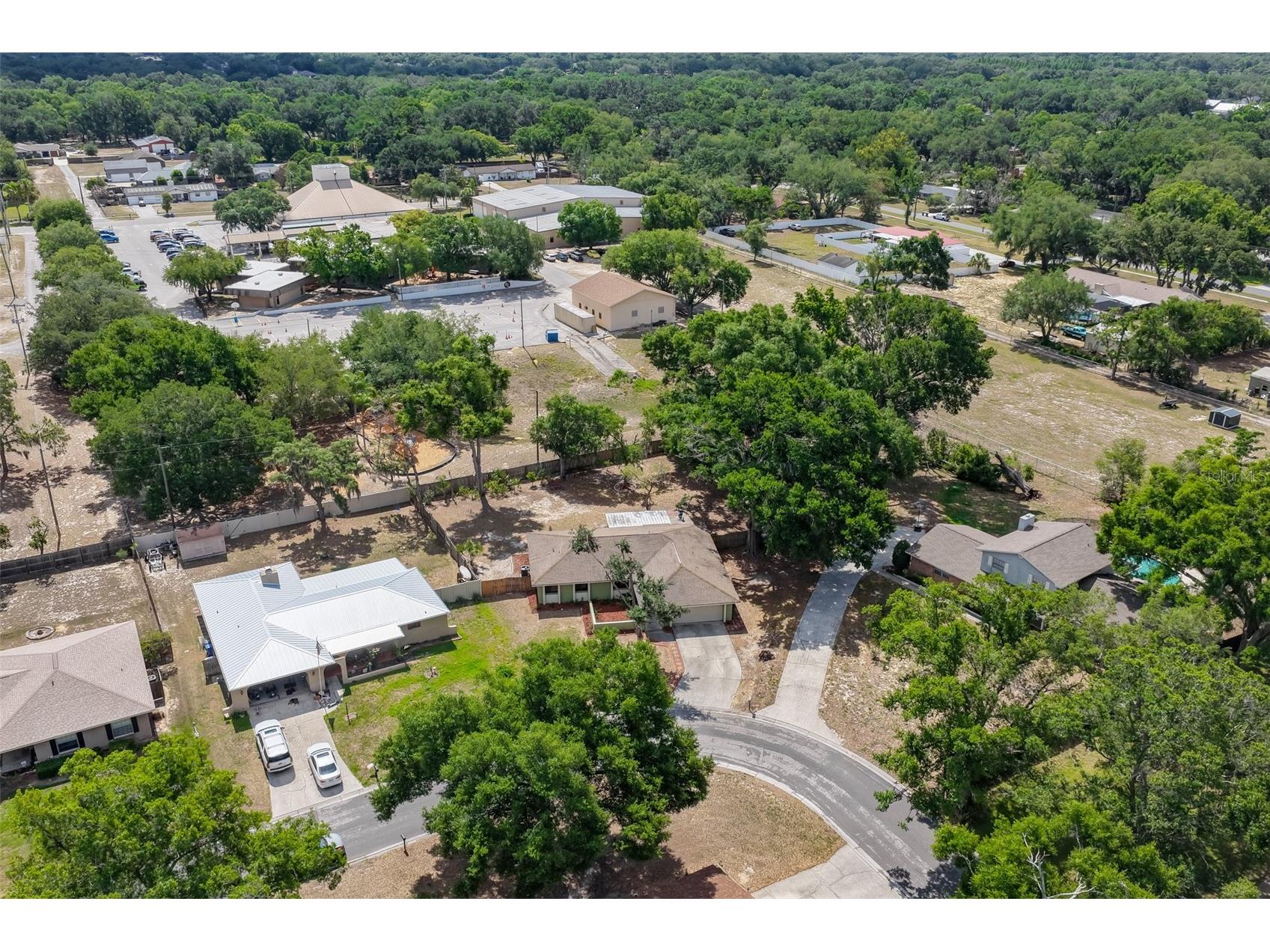 2824 Bellwood Drive Brandon FL 33511 TB8509162 image49