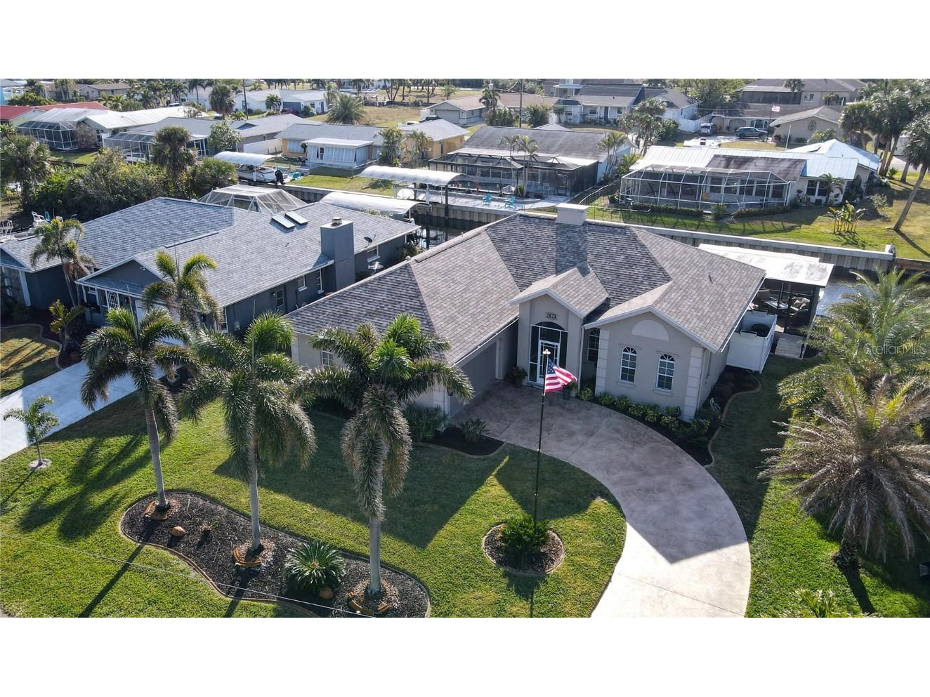 2824 Caribbean Drive Punta Gorda FL 33950 C7503727 image1