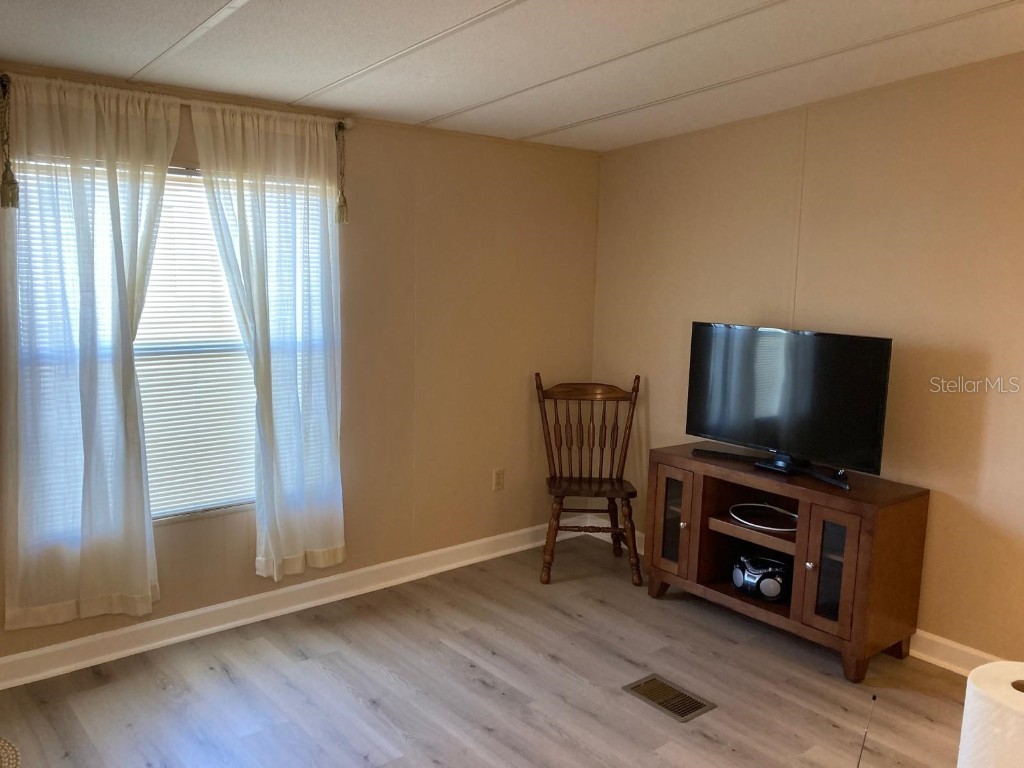 2824 Manatee Road Tavares FL 32778 O6359718 image35