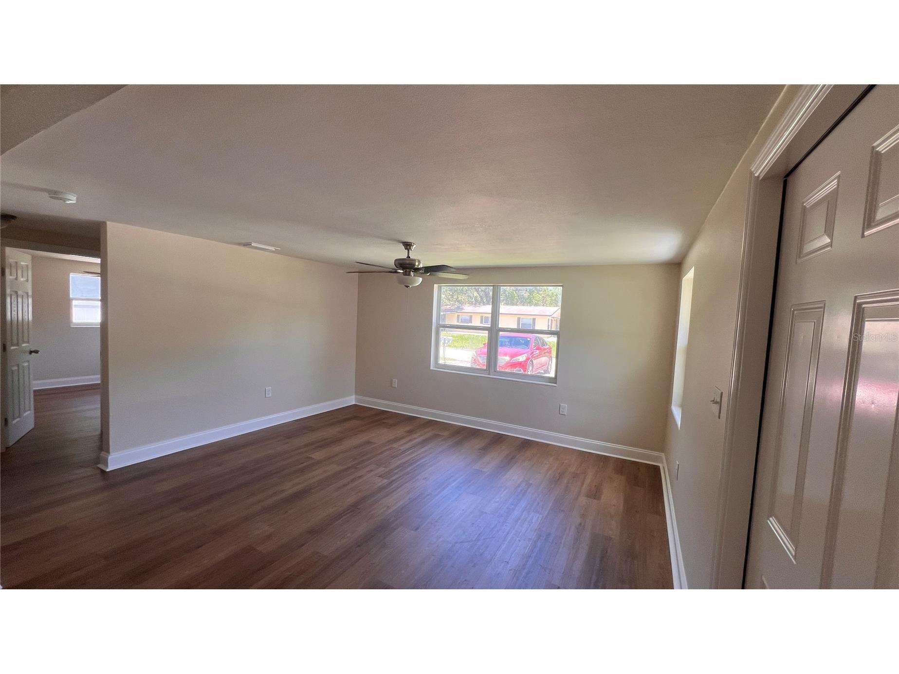 2824 Meadow View Avenue Largo FL 33771 TB8467211 image3