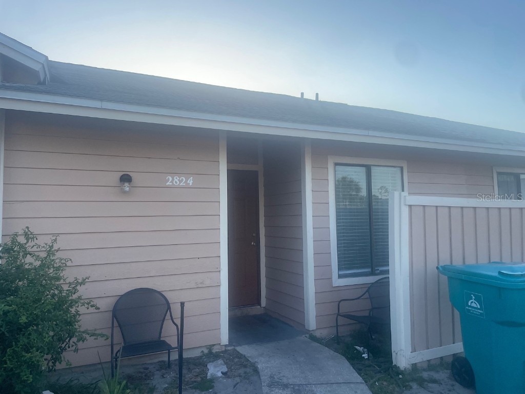 2824 Shining Willow Terr Orlando FL 32808 O6106084 image1