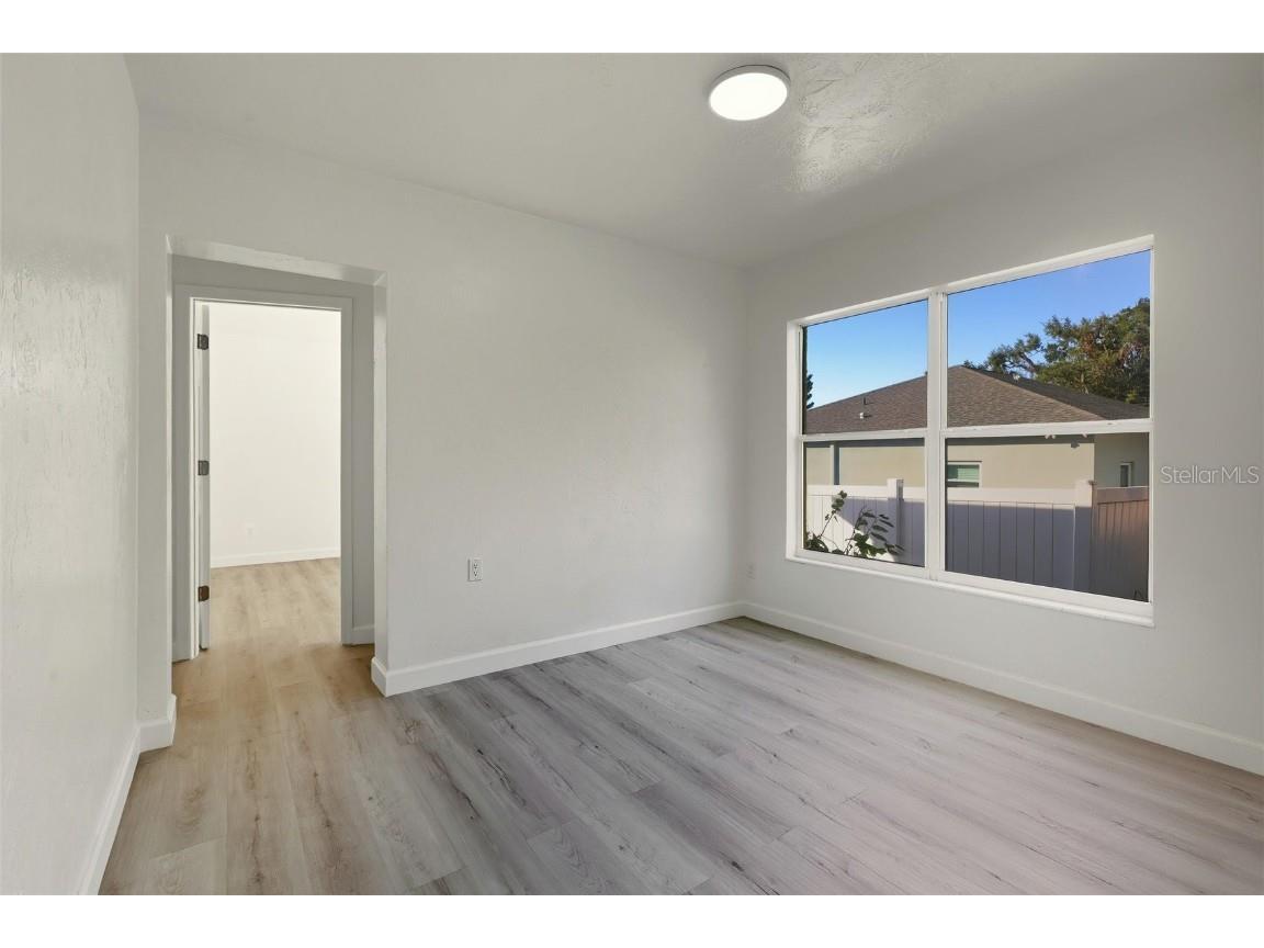 2825 Church Avenue Sarasota FL 34234 TB8447501 image12