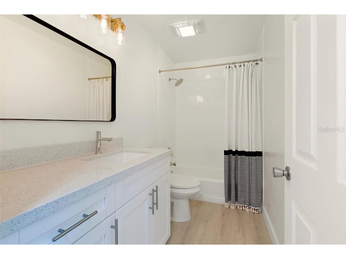 2825 Church Avenue Sarasota FL 34234 TB8447501 image21