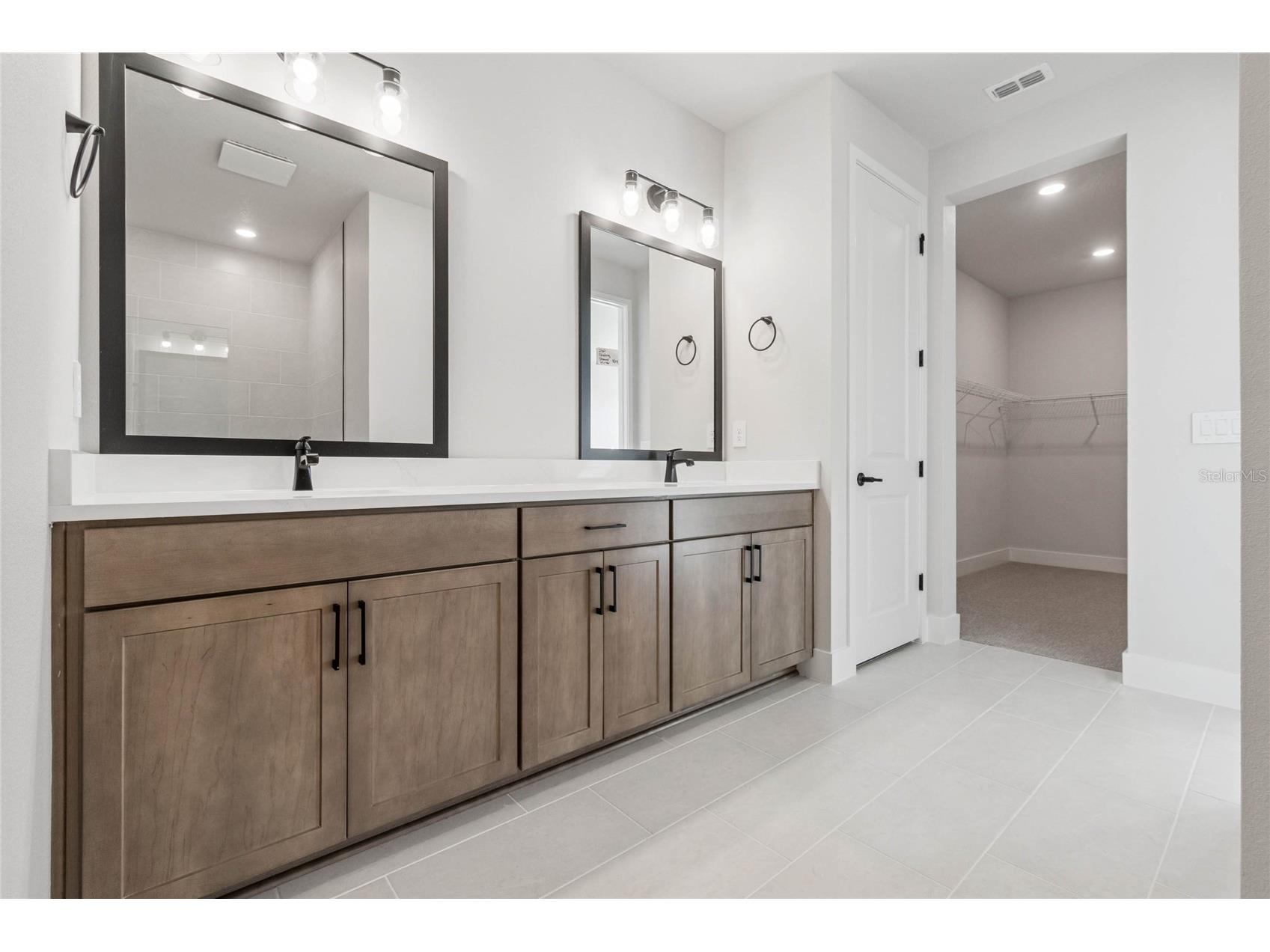 2825 Marrakesh Lane Sarasota FL 34234 TB8444596 image23