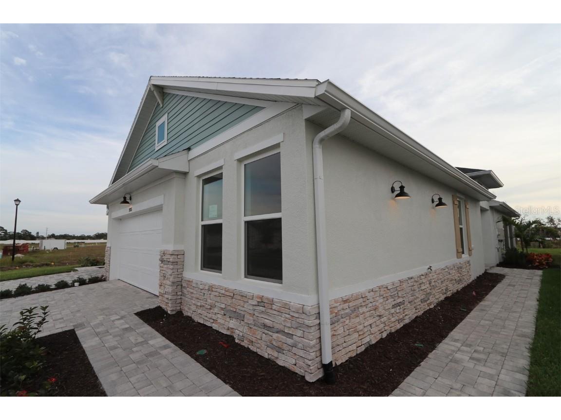 2825 Marrakesh Lane Sarasota FL 34234 TB8444596 image5