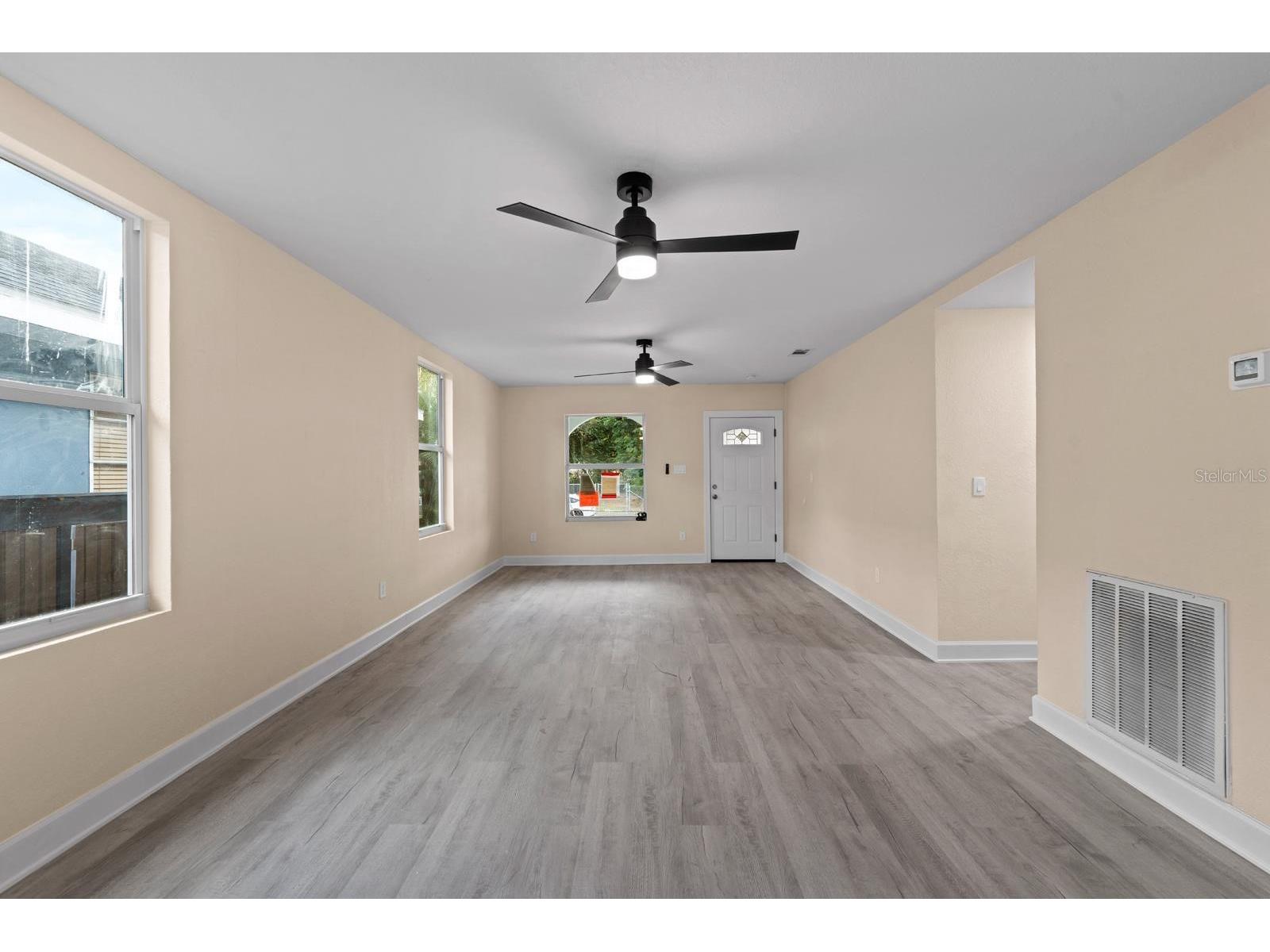2825 N Taliaferro Avenue Tampa FL 33602 TB8469635 image3