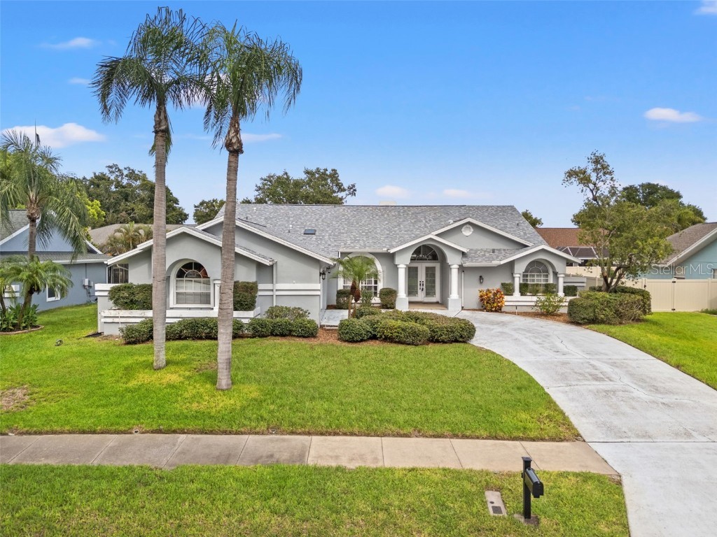 2825 Resnik Circle E Palm Harbor FL 34683 TB8403490 image1
