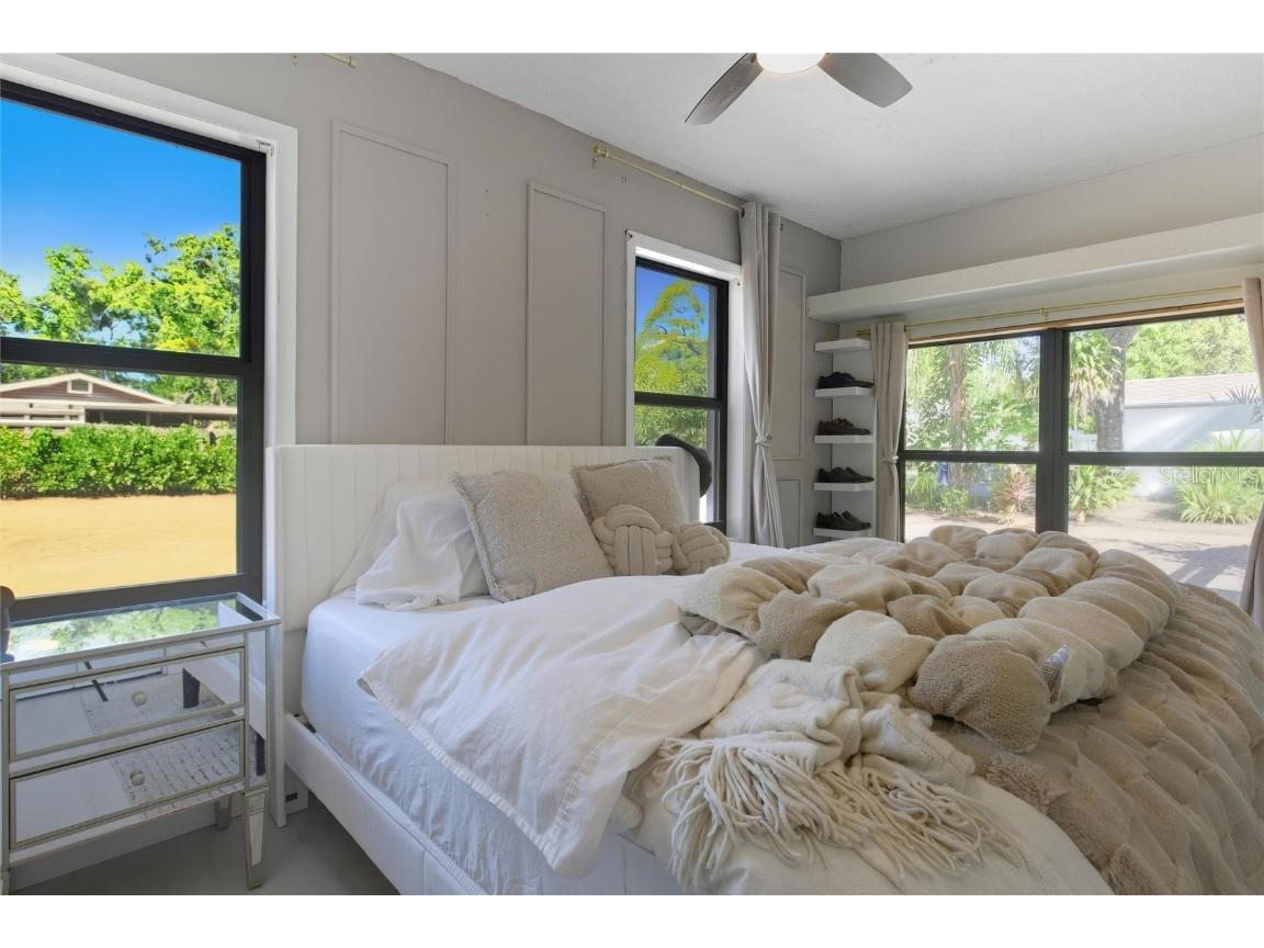 2826 Marlette Street Sarasota FL 34231 A4671301 image11