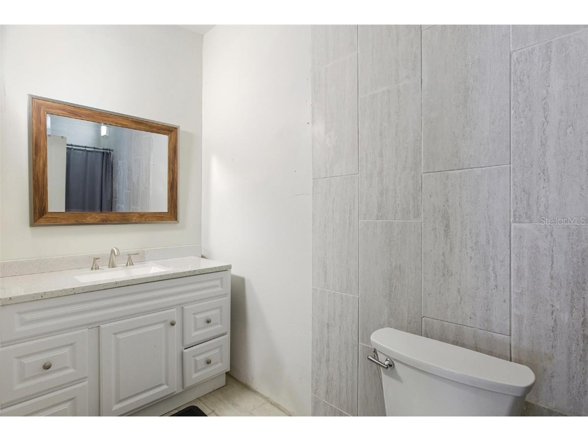 2826 Marlette Street Sarasota FL 34231 A4671301 image17