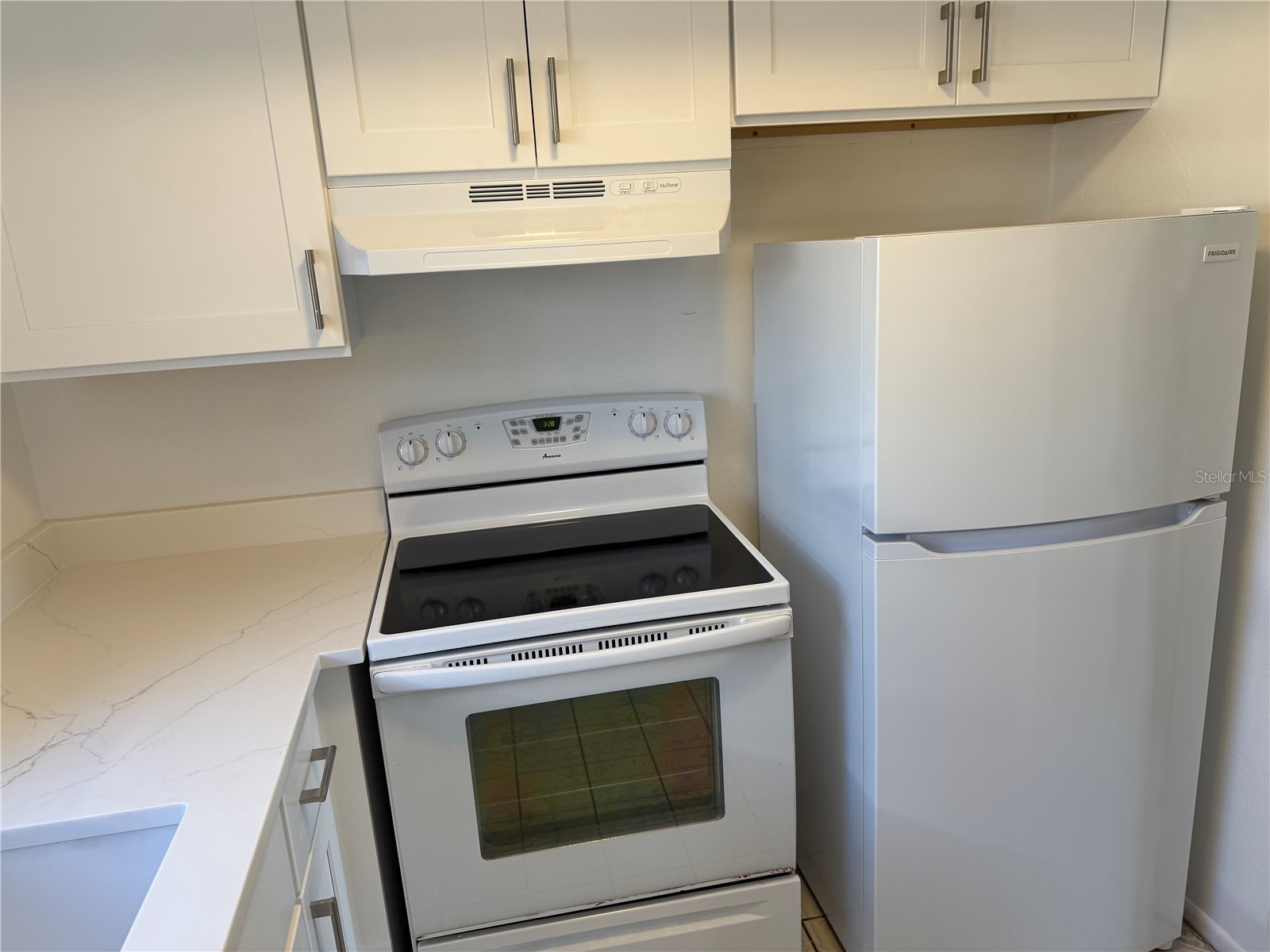 2826 Swifton Drive #114 Sarasota FL 34231 A4681011 image5