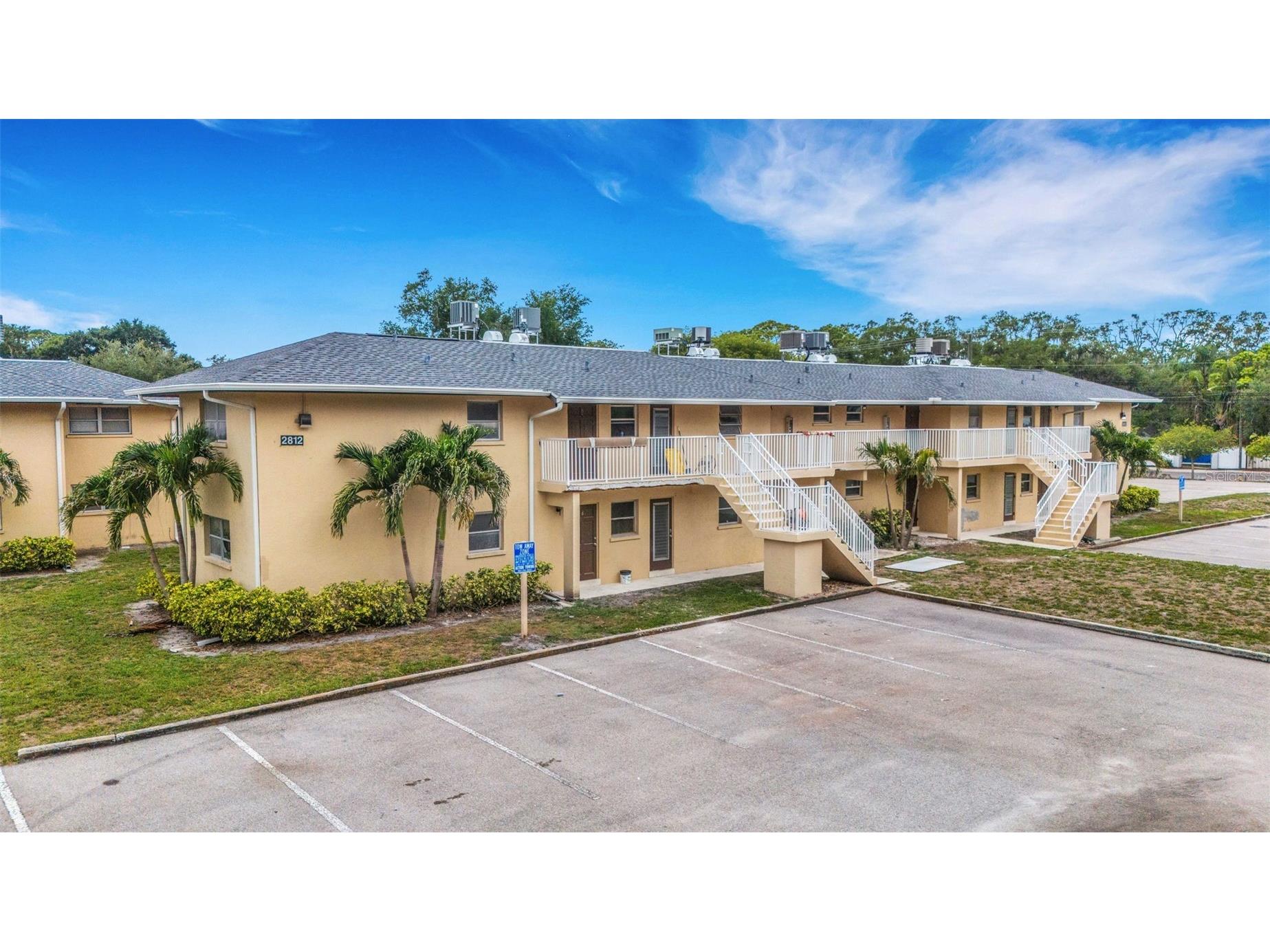 2826 W Rainbow Circle #2818 Sarasota FL 34231 A4696391 image1