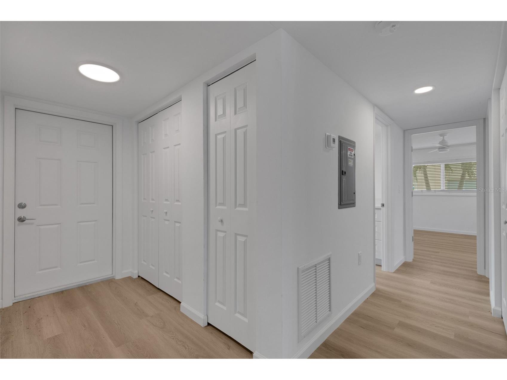 2826 W Rainbow Circle #2818 Sarasota FL 34231 A4696391 image13