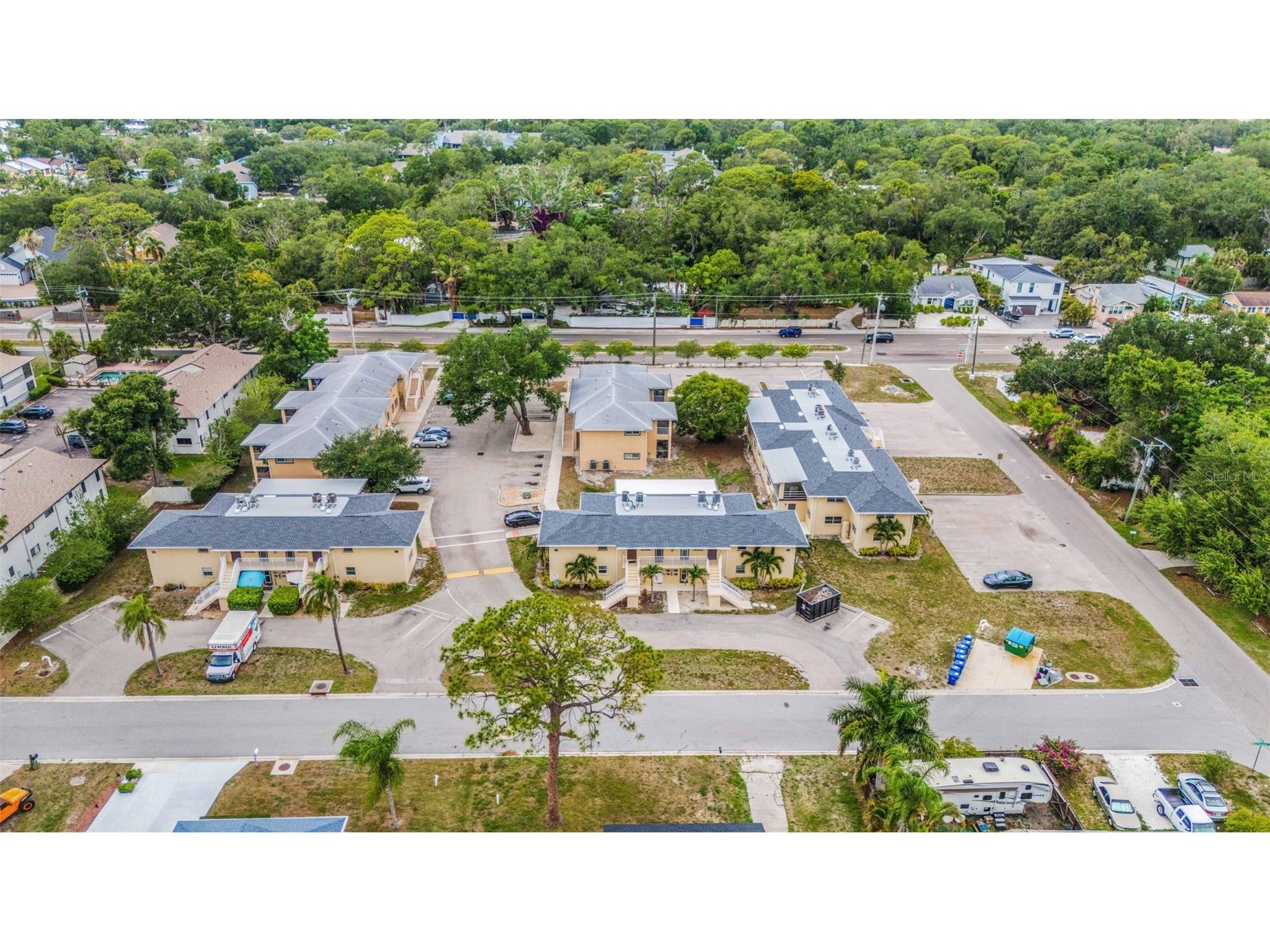 2826 W Rainbow Circle #2818 Sarasota FL 34231 A4696391 image2