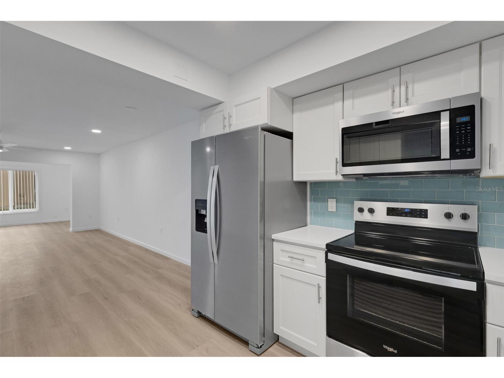 2826 W Rainbow Circle #2818 Sarasota FL 34231 A4696391 image3