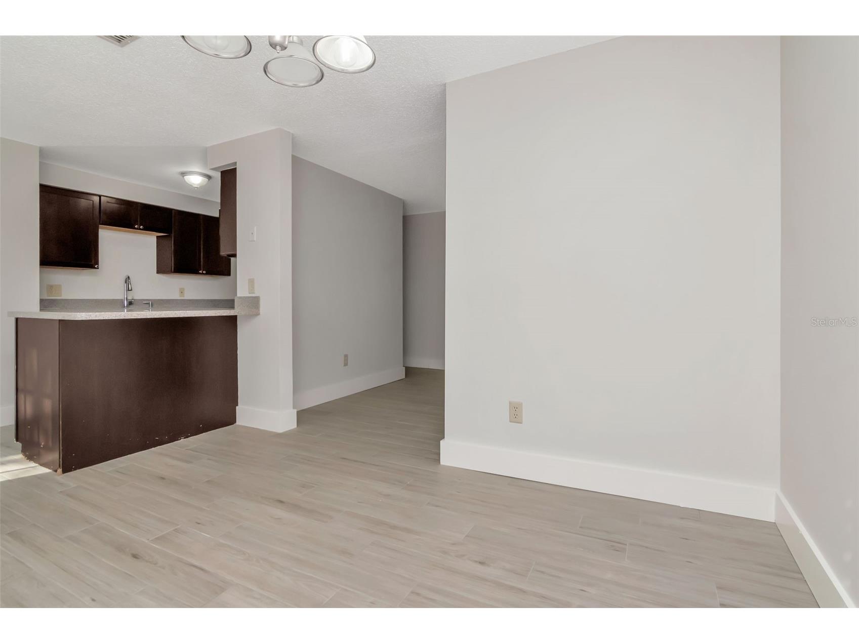 2826 W Shelton Avenue Tampa FL 33611 TB8488066 image3