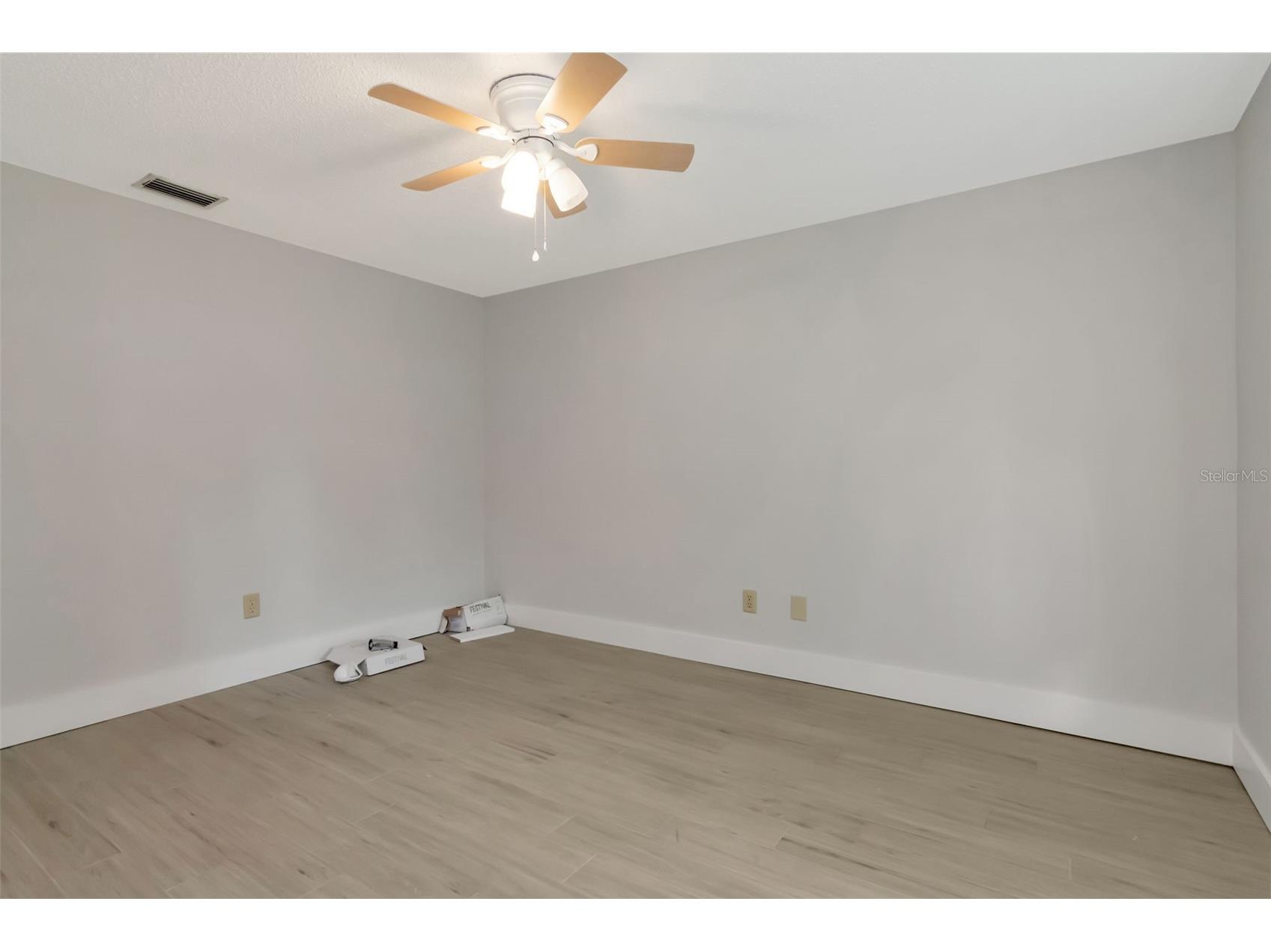 2826 W Shelton Avenue Tampa FL 33611 TB8488066 image33